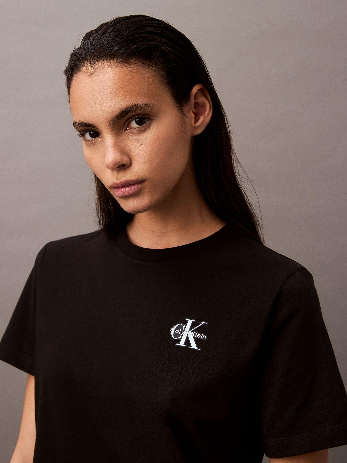 Polera de Logotipo en Contraste Negro Calvin Klein-3