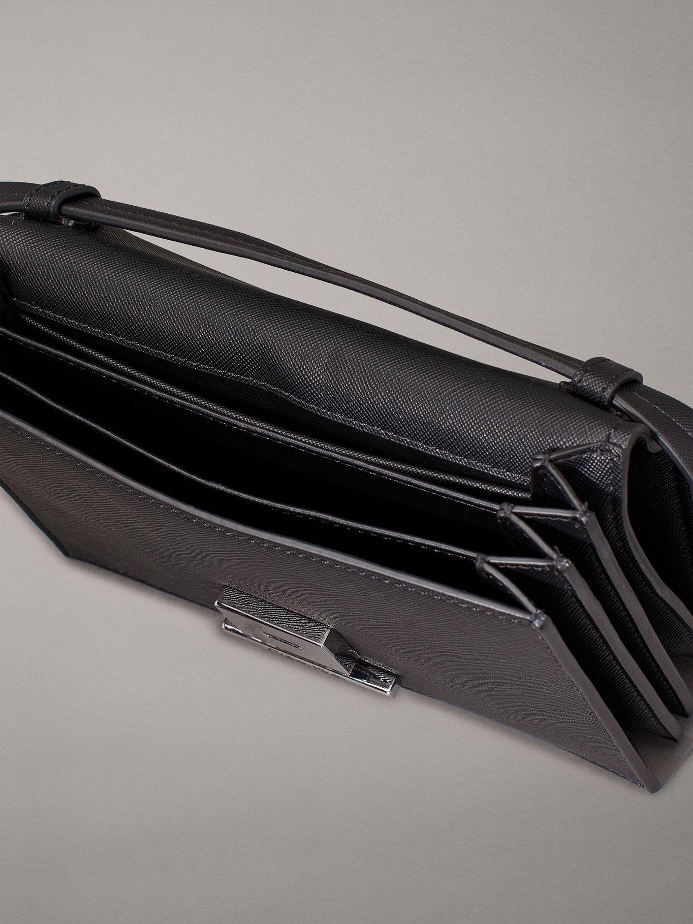 Bandolera CK Linear Negro Calvin Klein-2