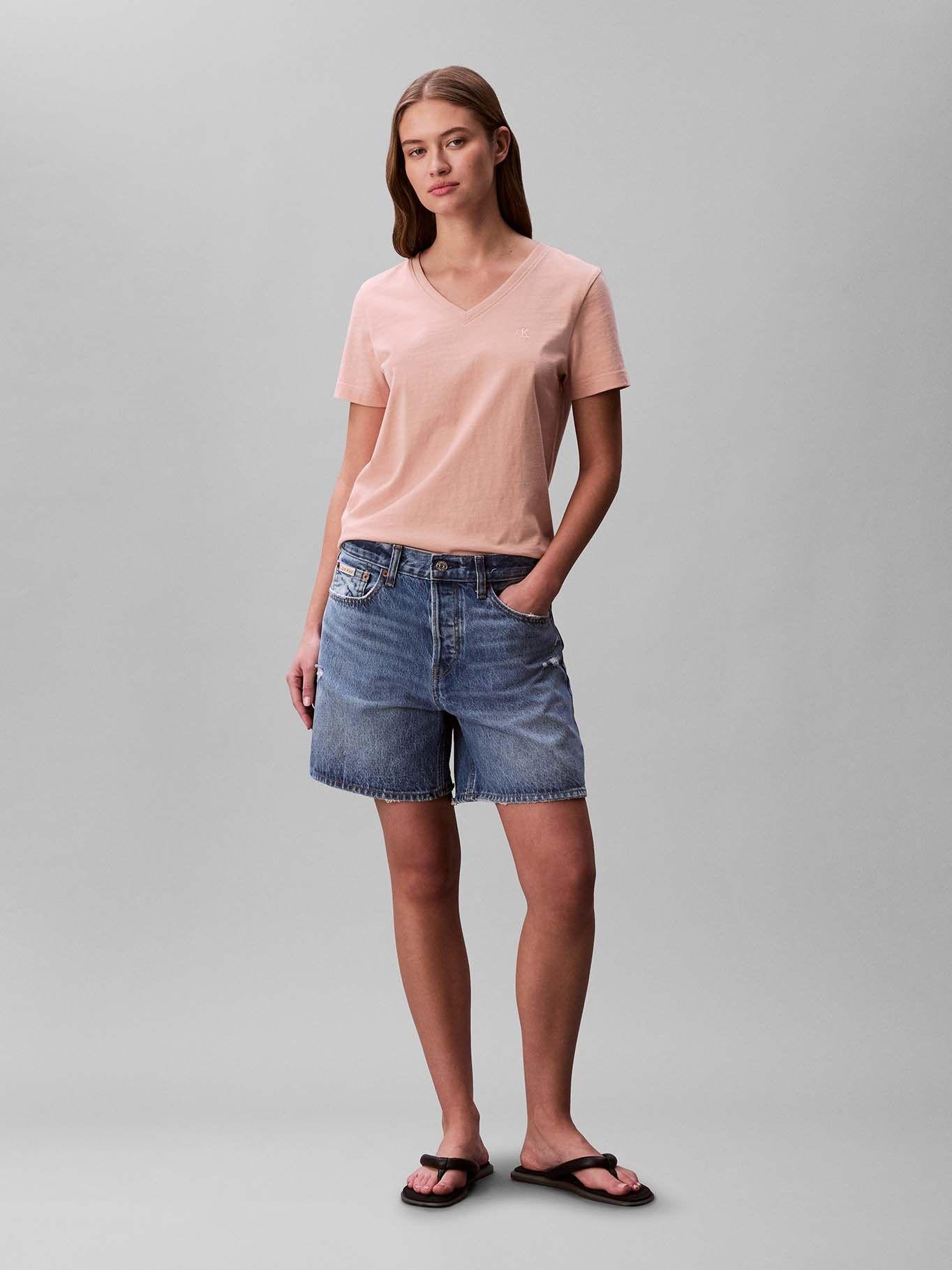 Polera Cuello en V y Logo Archive Rosado Calvin Klein-1