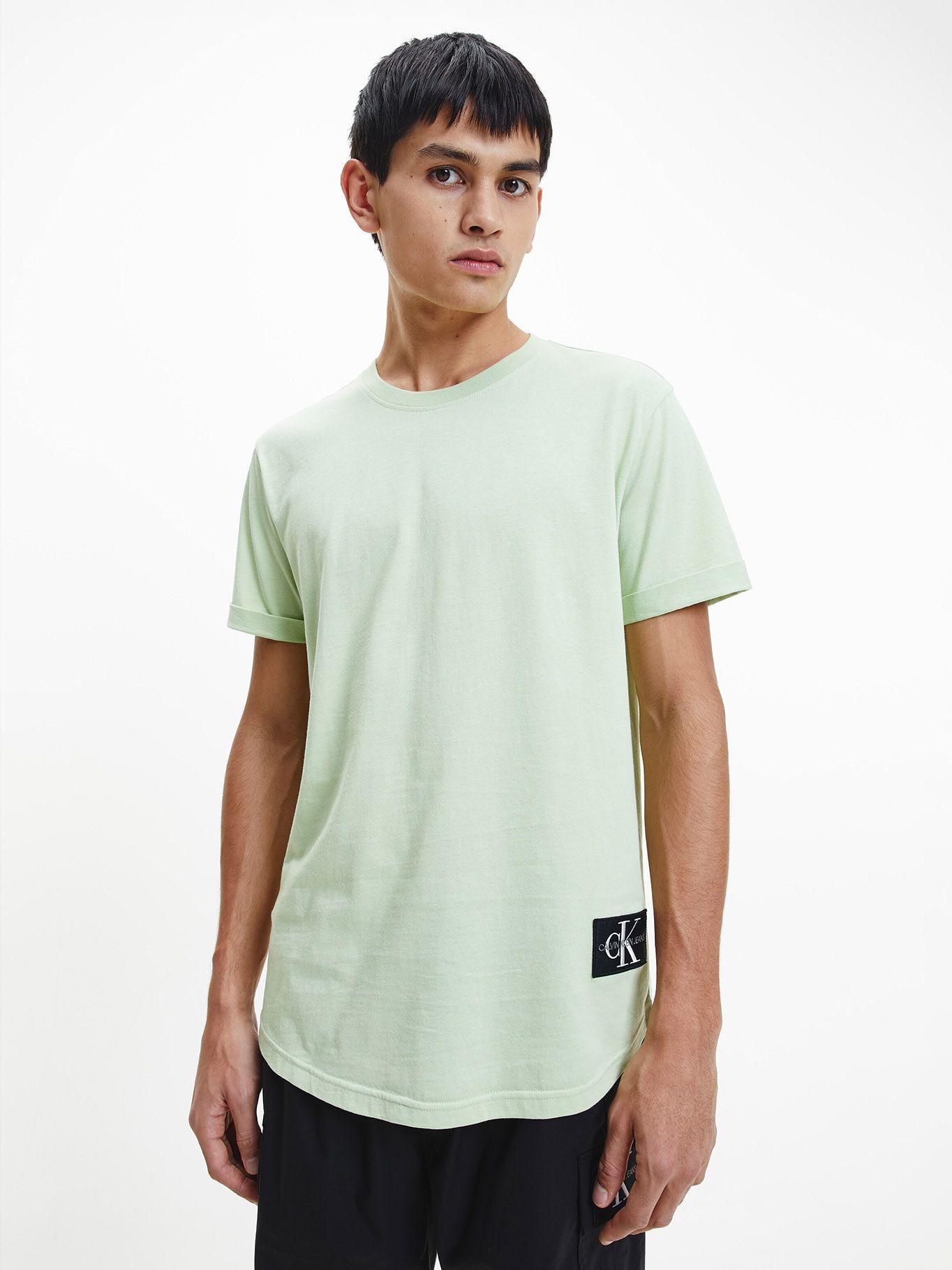 Polera Badge Turn Verde SP22 Calvin Klein-0