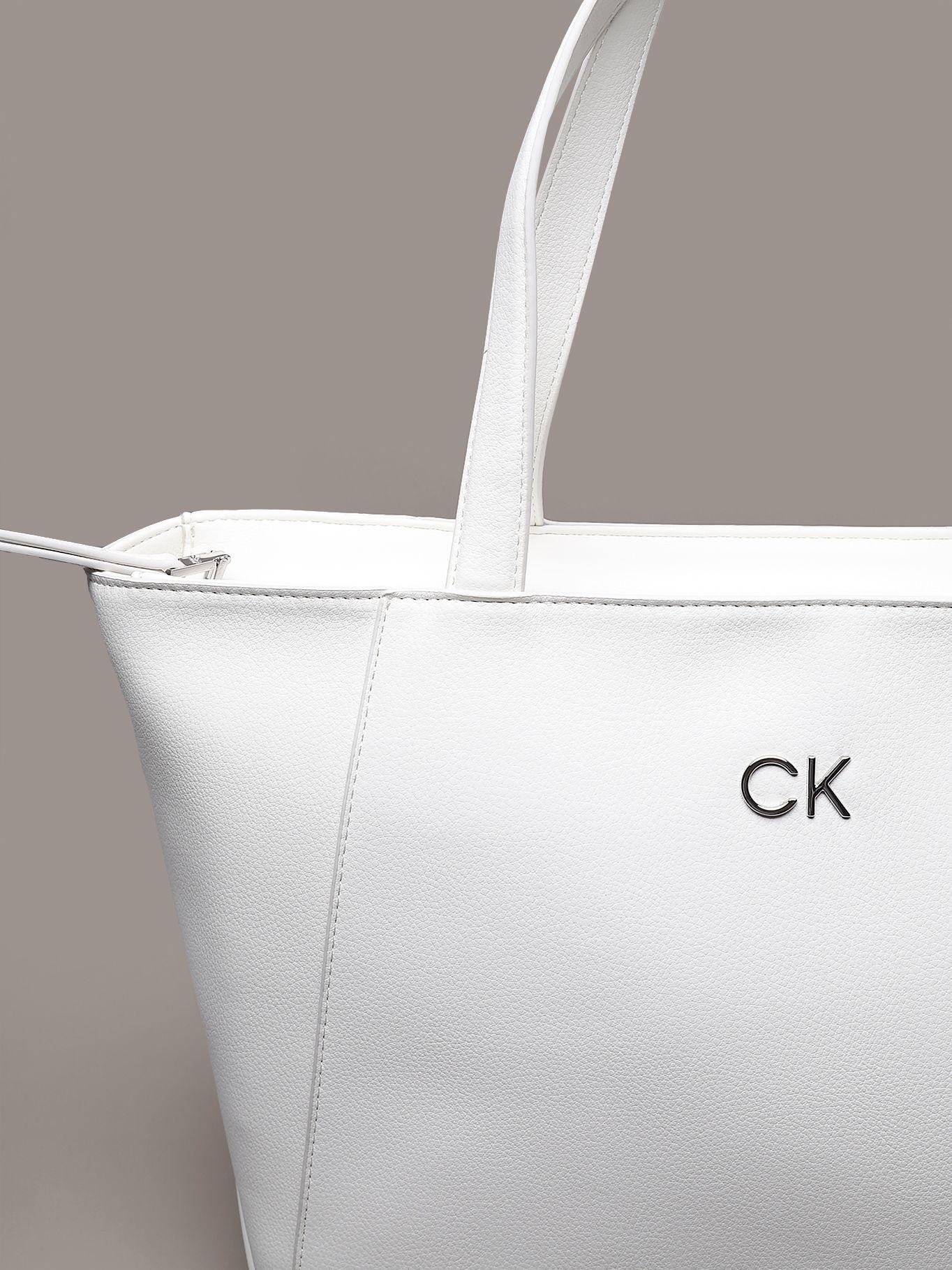 Cartera Shopper Ck Daily Blanco Calvin Klein-2