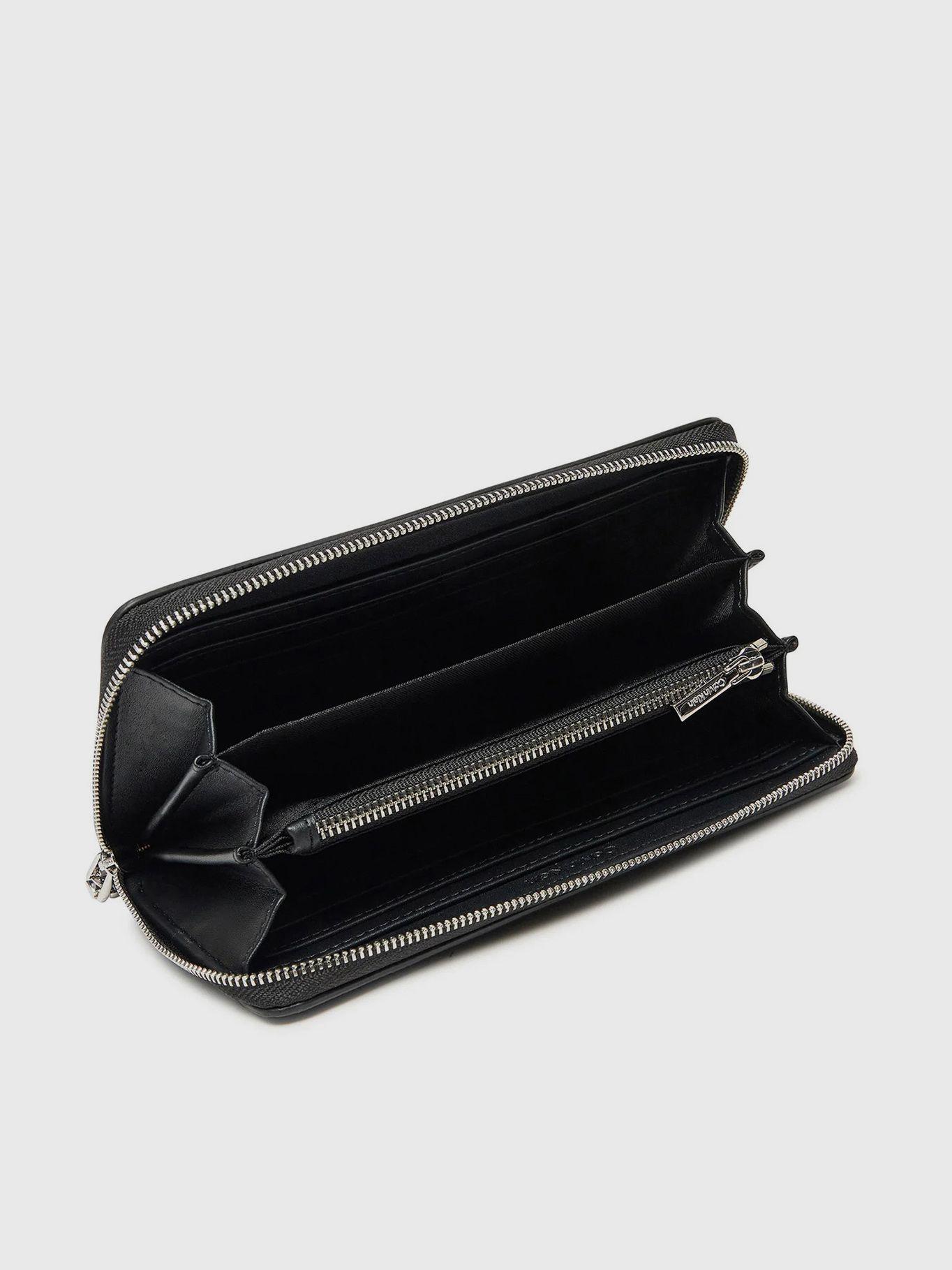 Billetera Ck Daily Large Negro Calvin Klein-2