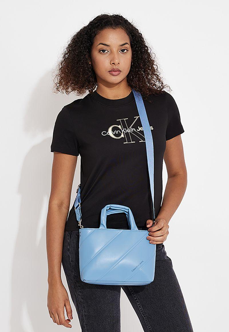 Cartera Tote Quilted Azul Calvin Klein-4