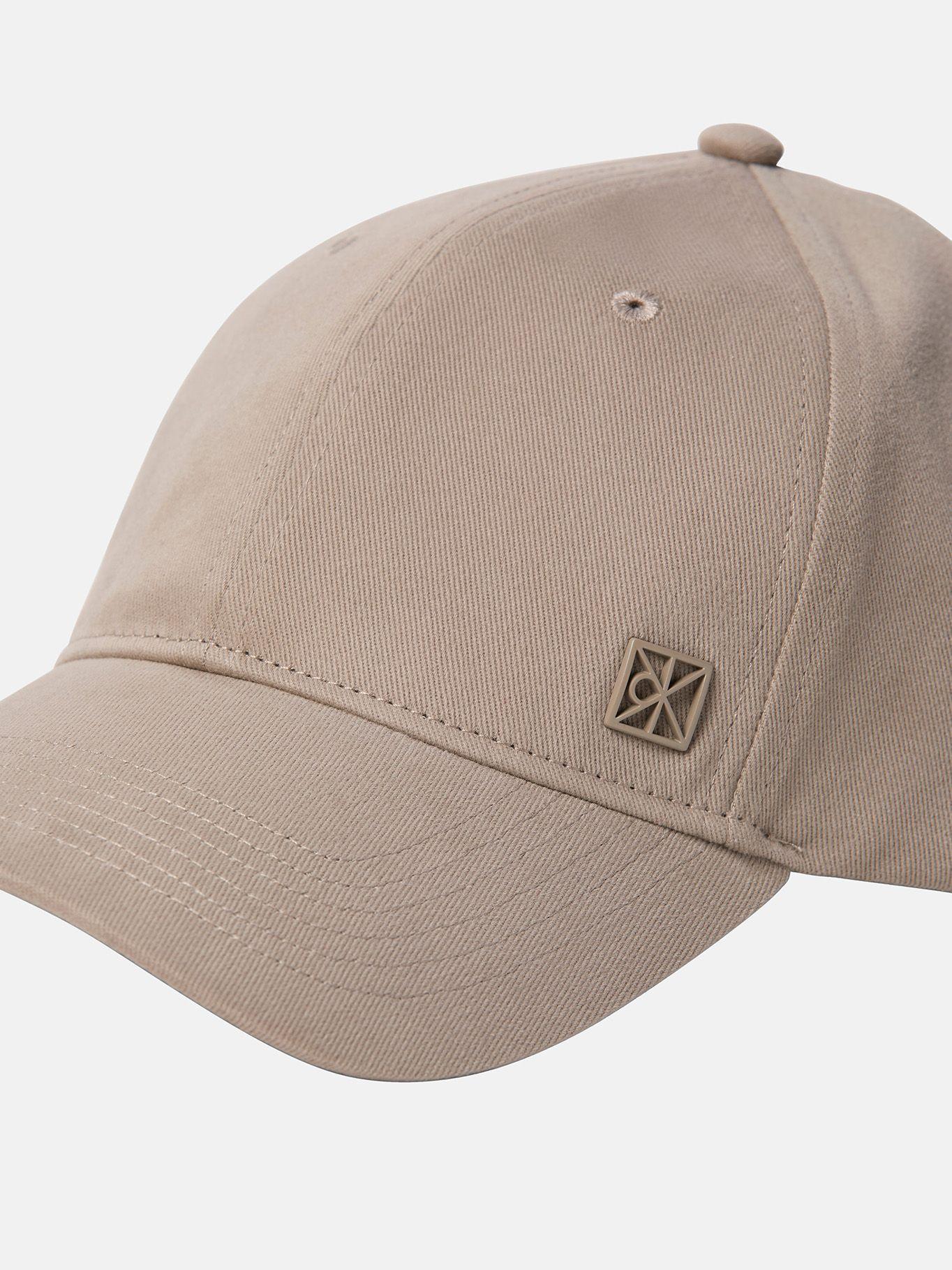 Jockey con Aplique Metálico de Logo Beige Calvin Klein-2
