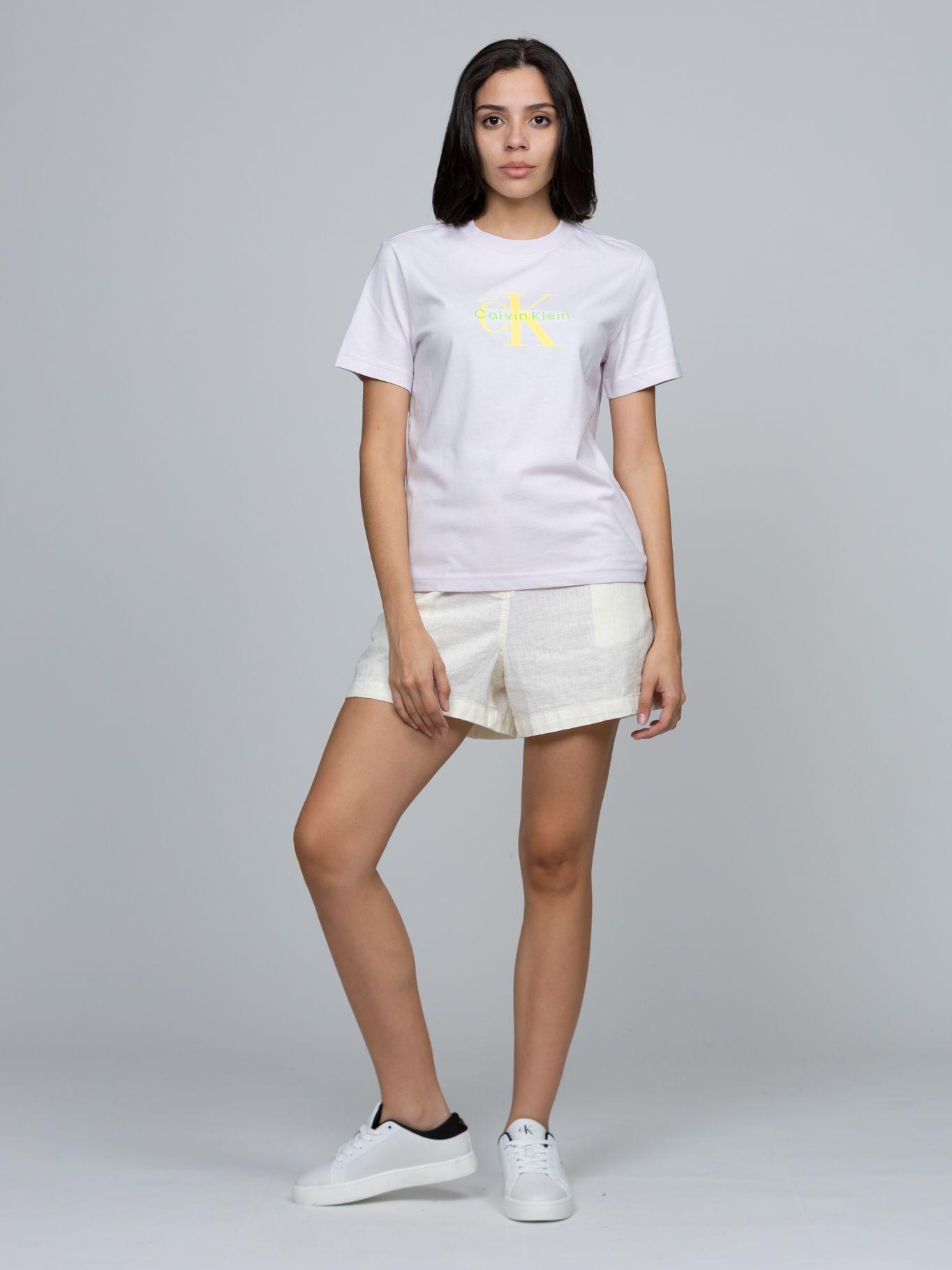 Polera Clásica Monograma Estampado Blanco Calvin Klein-1