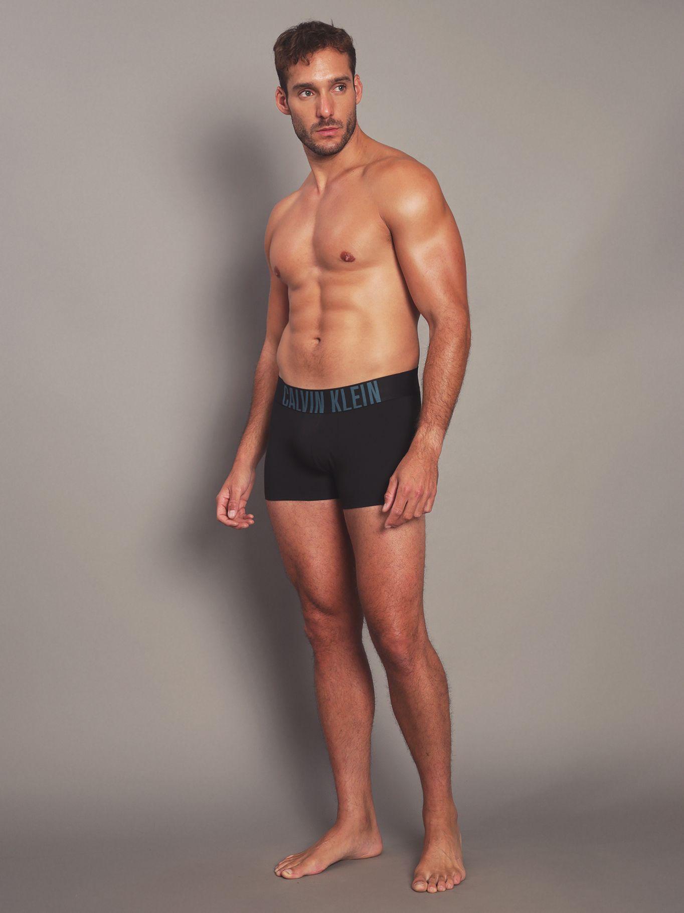 Pack 3 Bóxers Trunk Intense Power Negro Calvin Klein-2