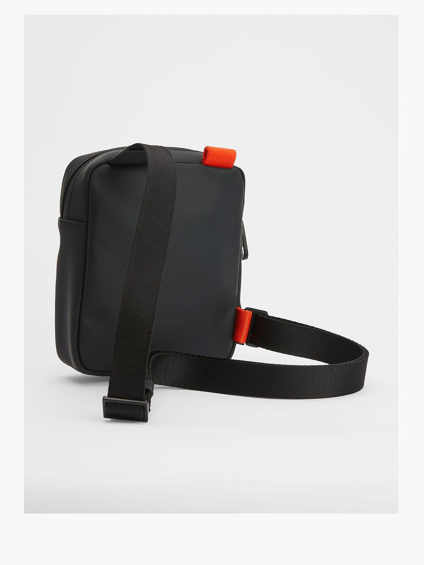 Cartera Rubberized Negro Calvin Klein-1