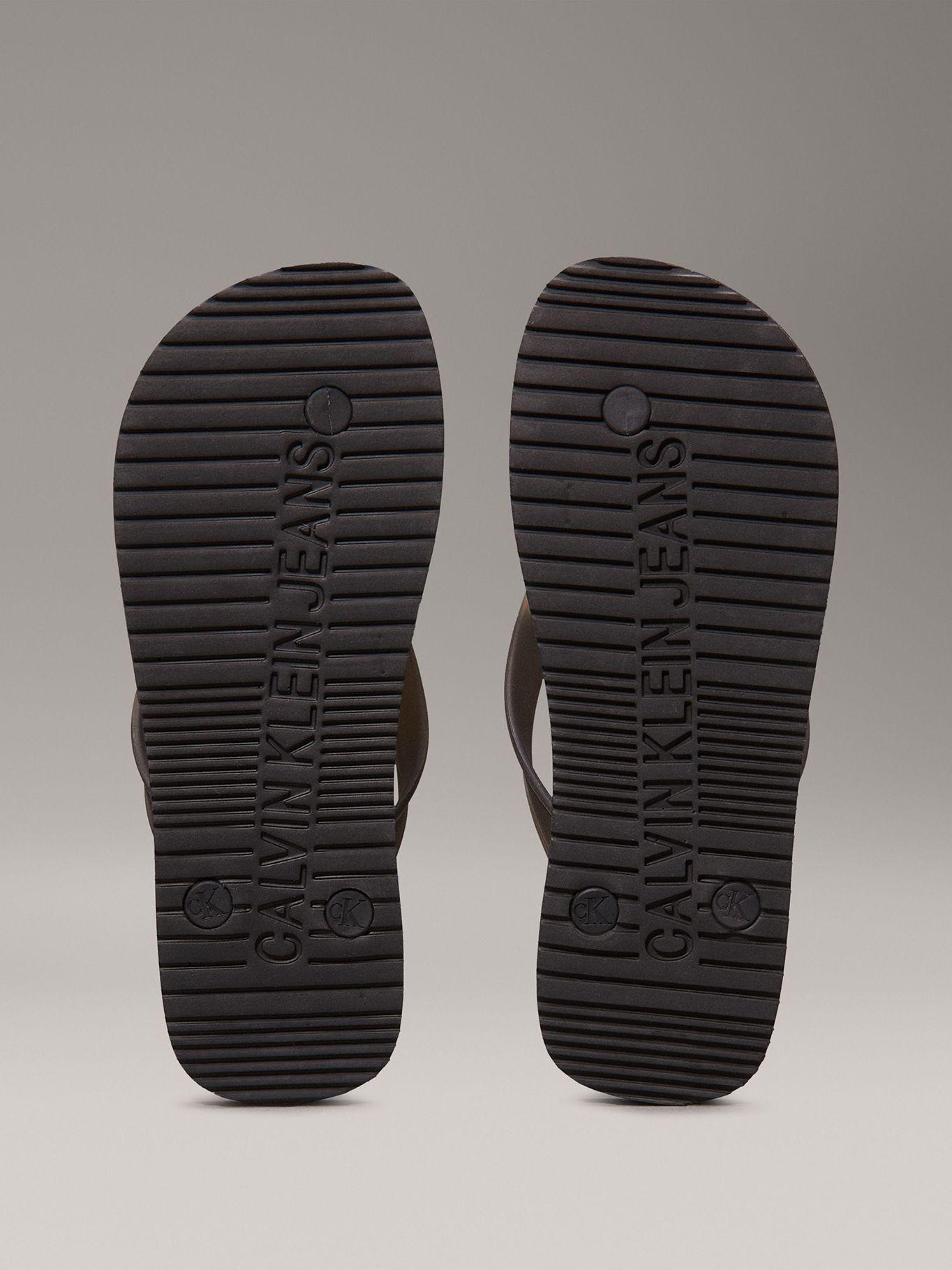 Sandalias Transparente con Logo Negro Calvin Klein-3