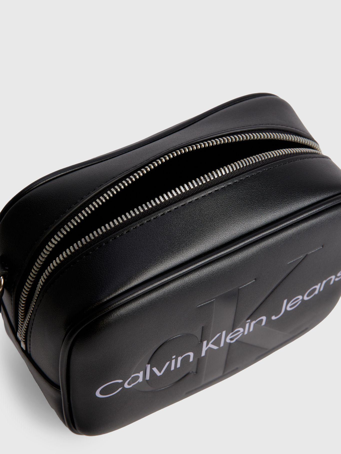 Bandolera Sculpted Negro 0G Calvin Klein-2