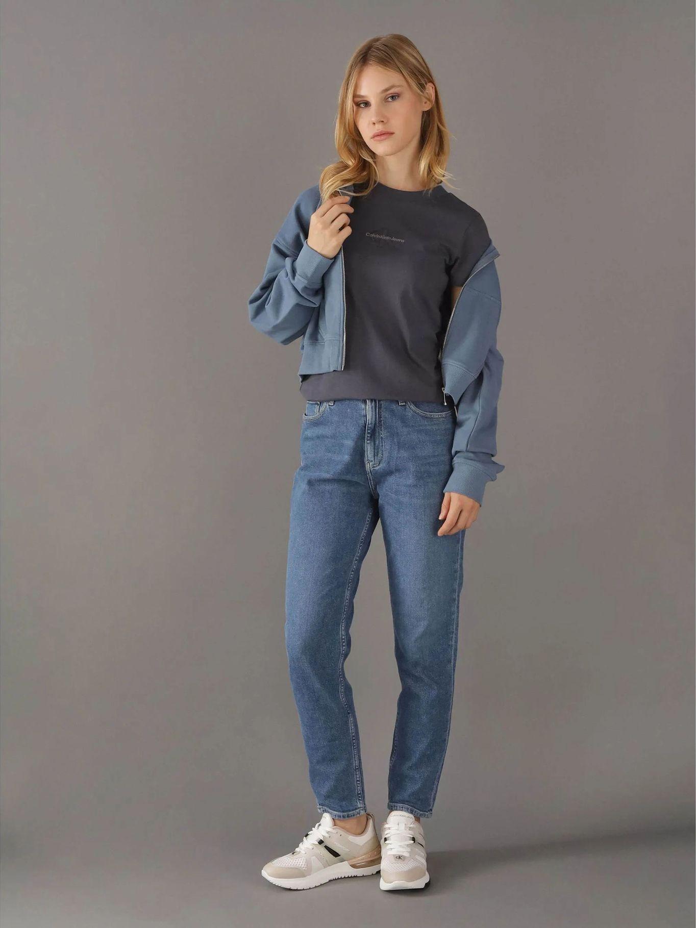 Polera Monologo Slim Gris Calvin Klein-1