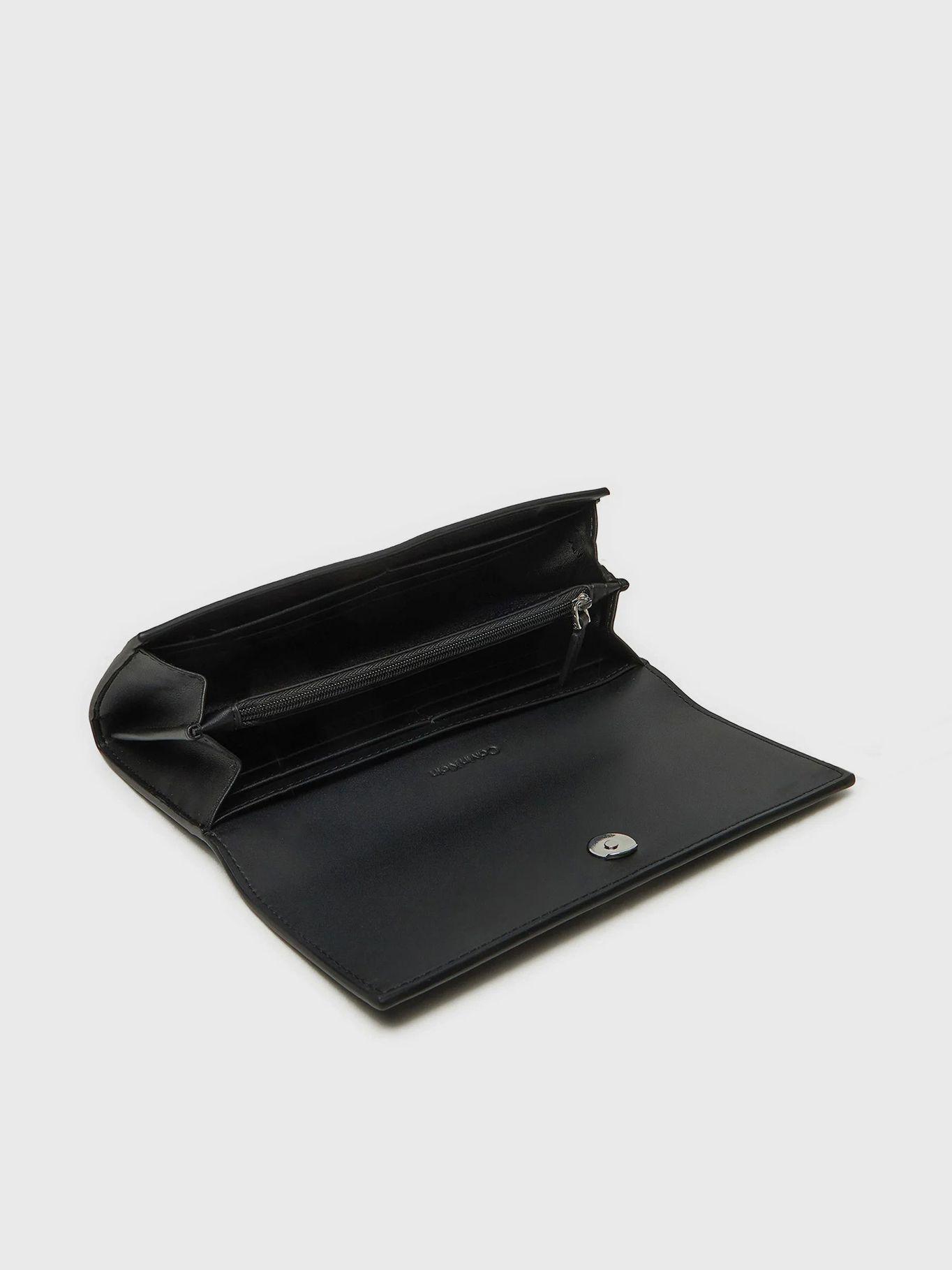 Billetera Ck Plaque Large Negro Calvin Klein-2