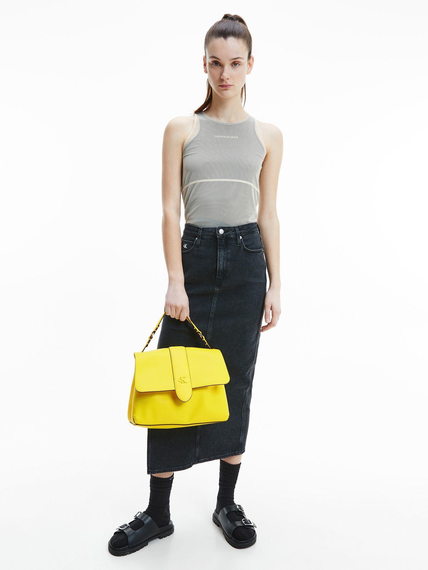 Cartera Satchel Mono Amarillo Calvin Klein Mujer-4