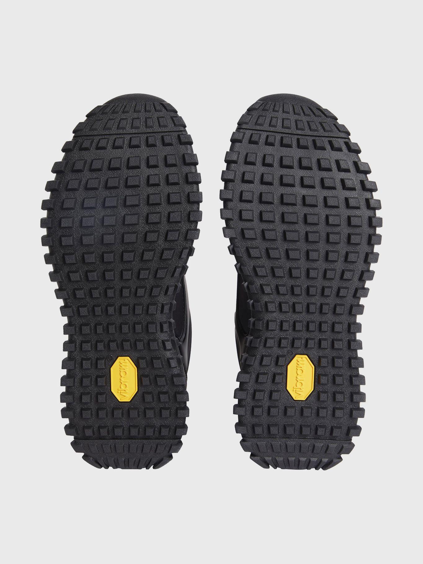 Zapatillas Vibram Tooth Runner Hi Negro Calvin Klein-3