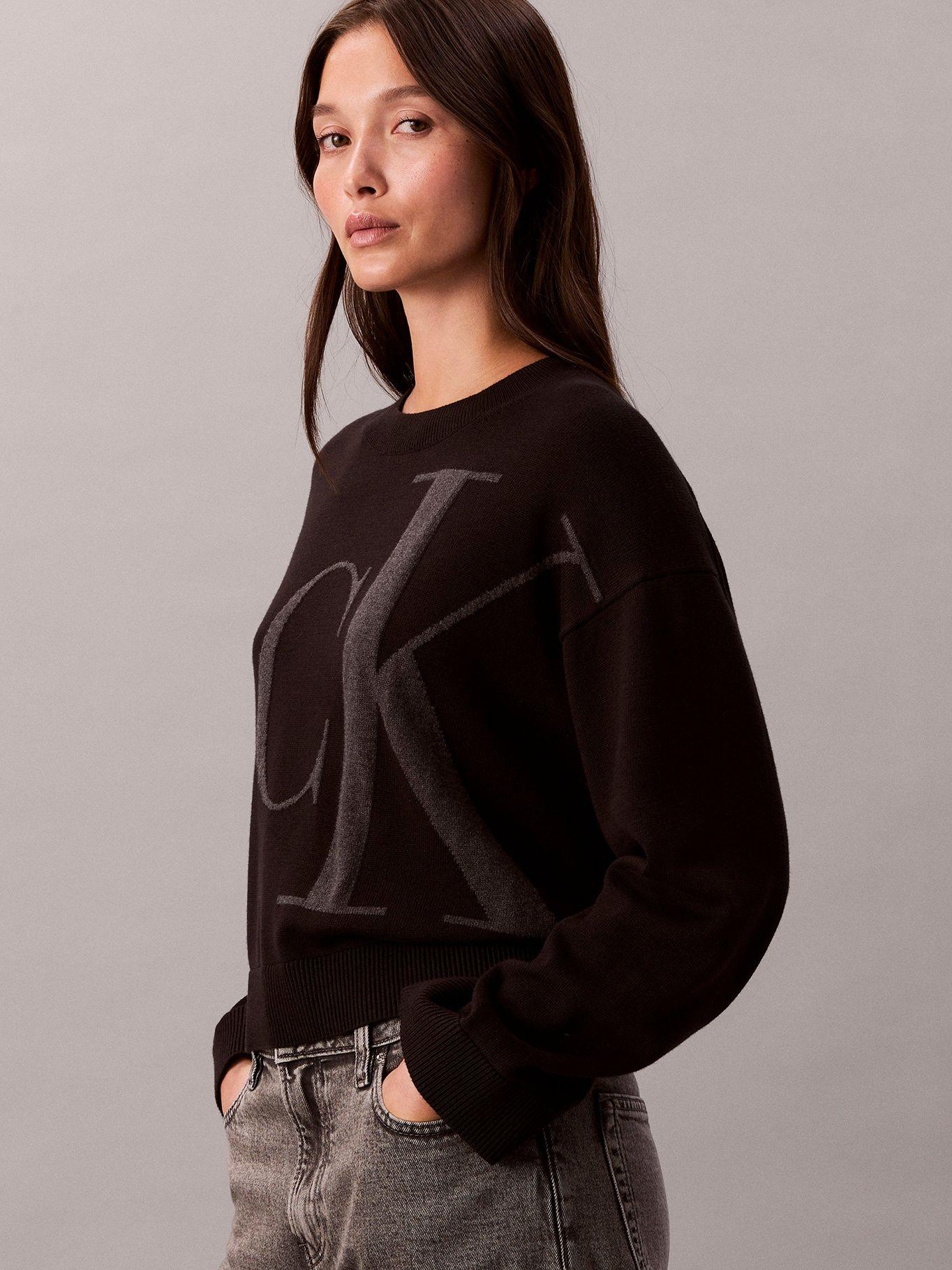 Sweater Tejido Suave Logo Estampado Negro Calvin Klein-3