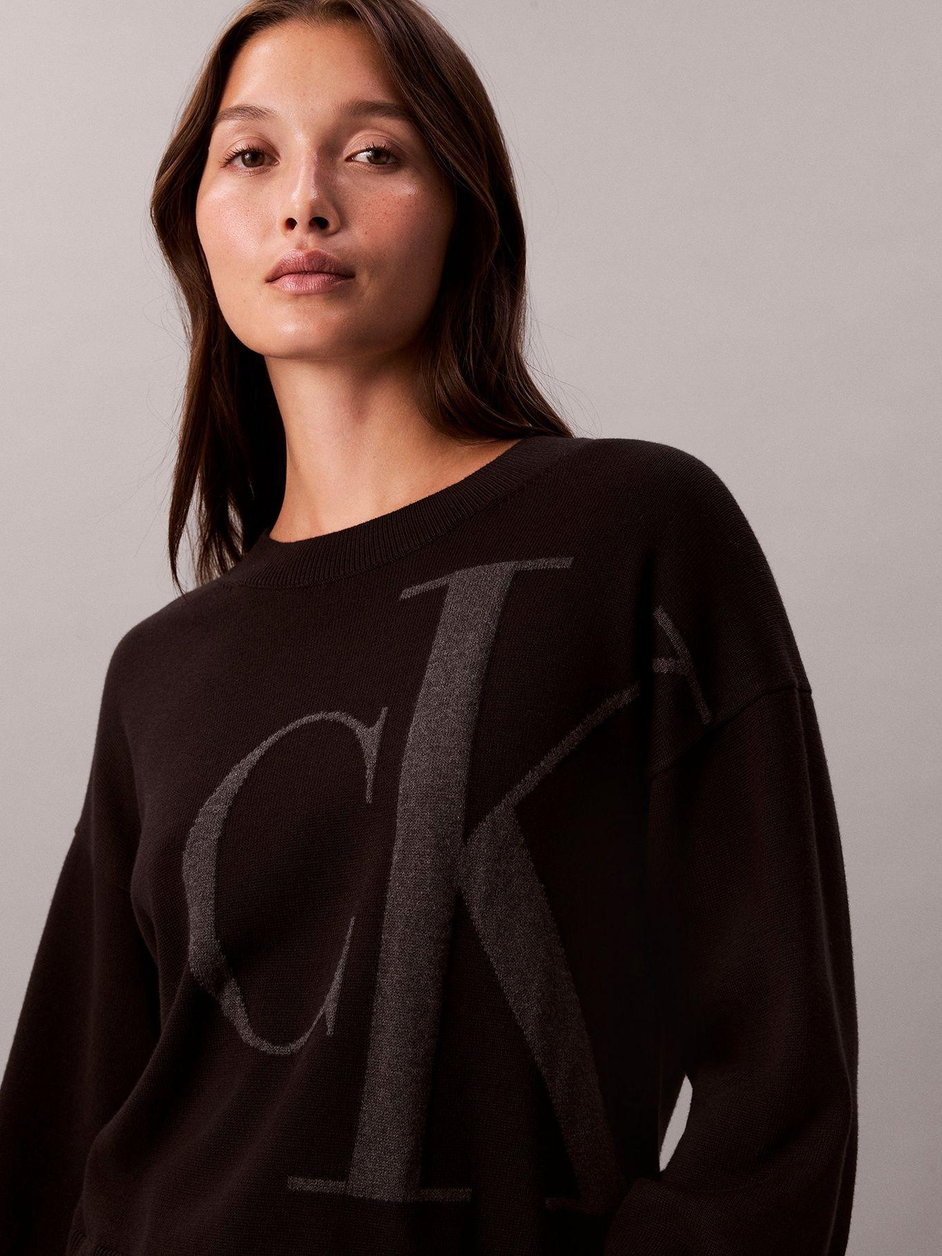 Sweater Tejido Suave Logo Estampado Negro Calvin Klein-4