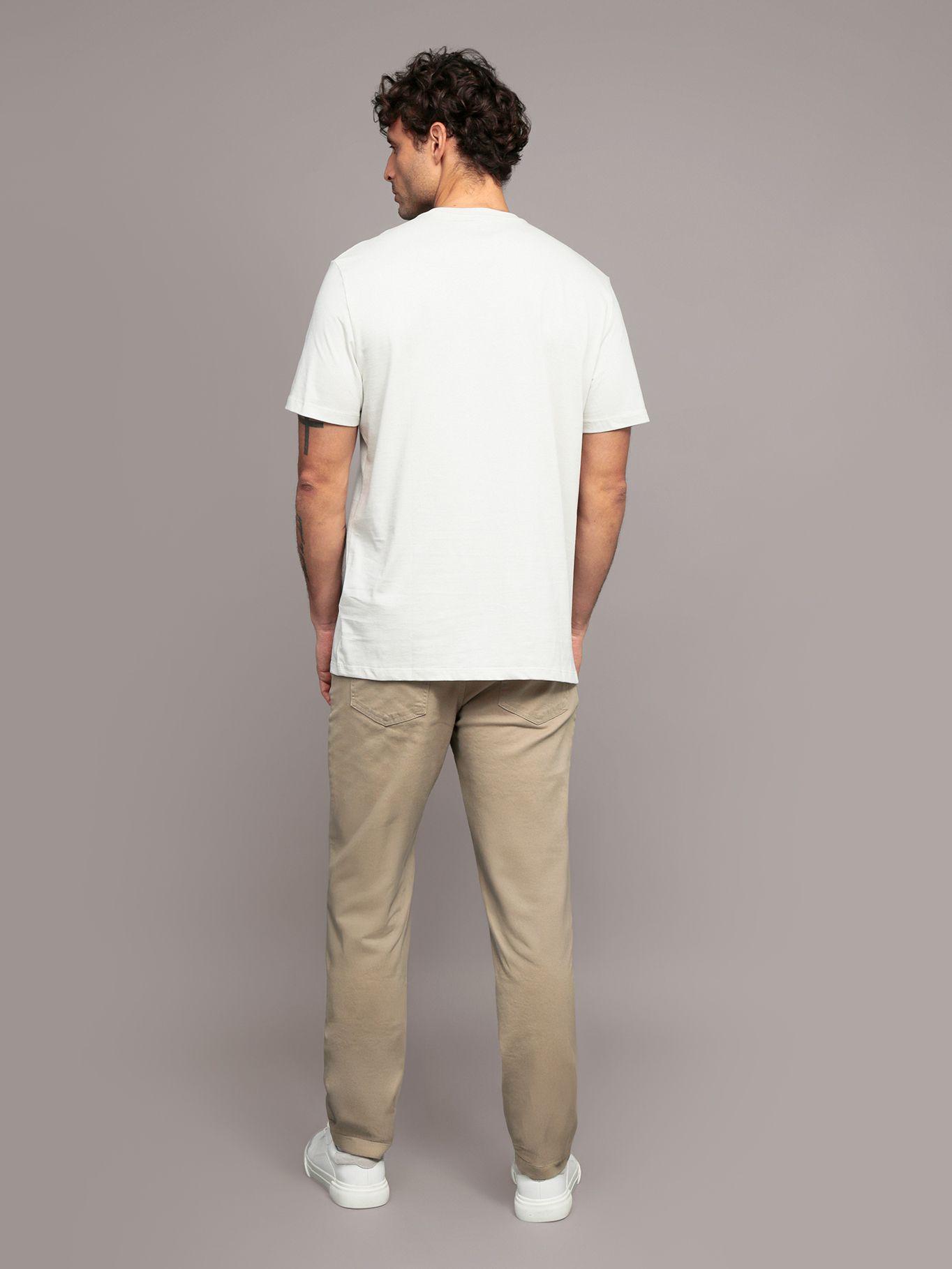 Polera con monograma en caja Beige Calvin Klein-2