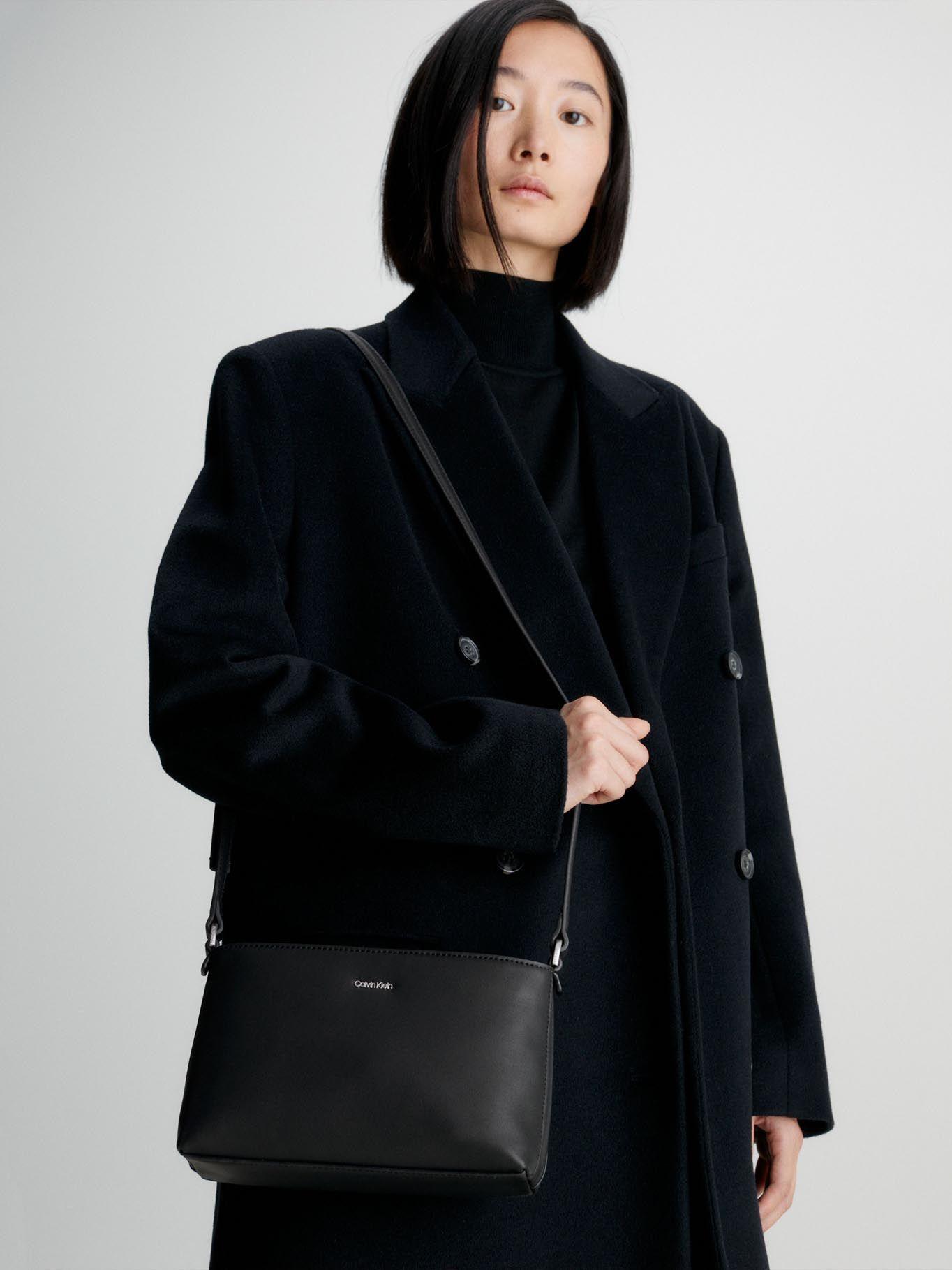 Cartera Xbody Ck Must Md Negro-3