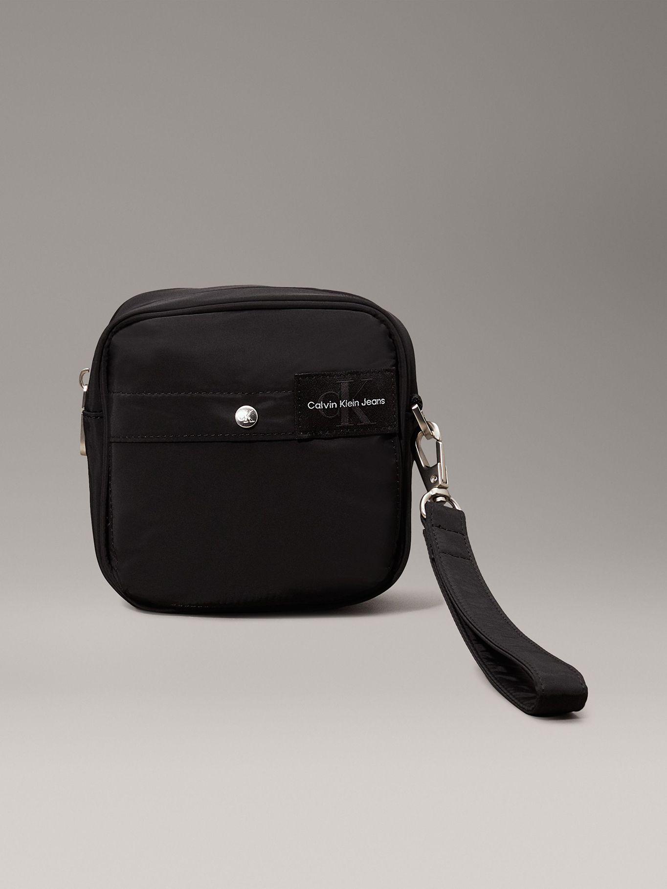 Banano Plegable Messenger Sling30 Negro Calvin Klein-5