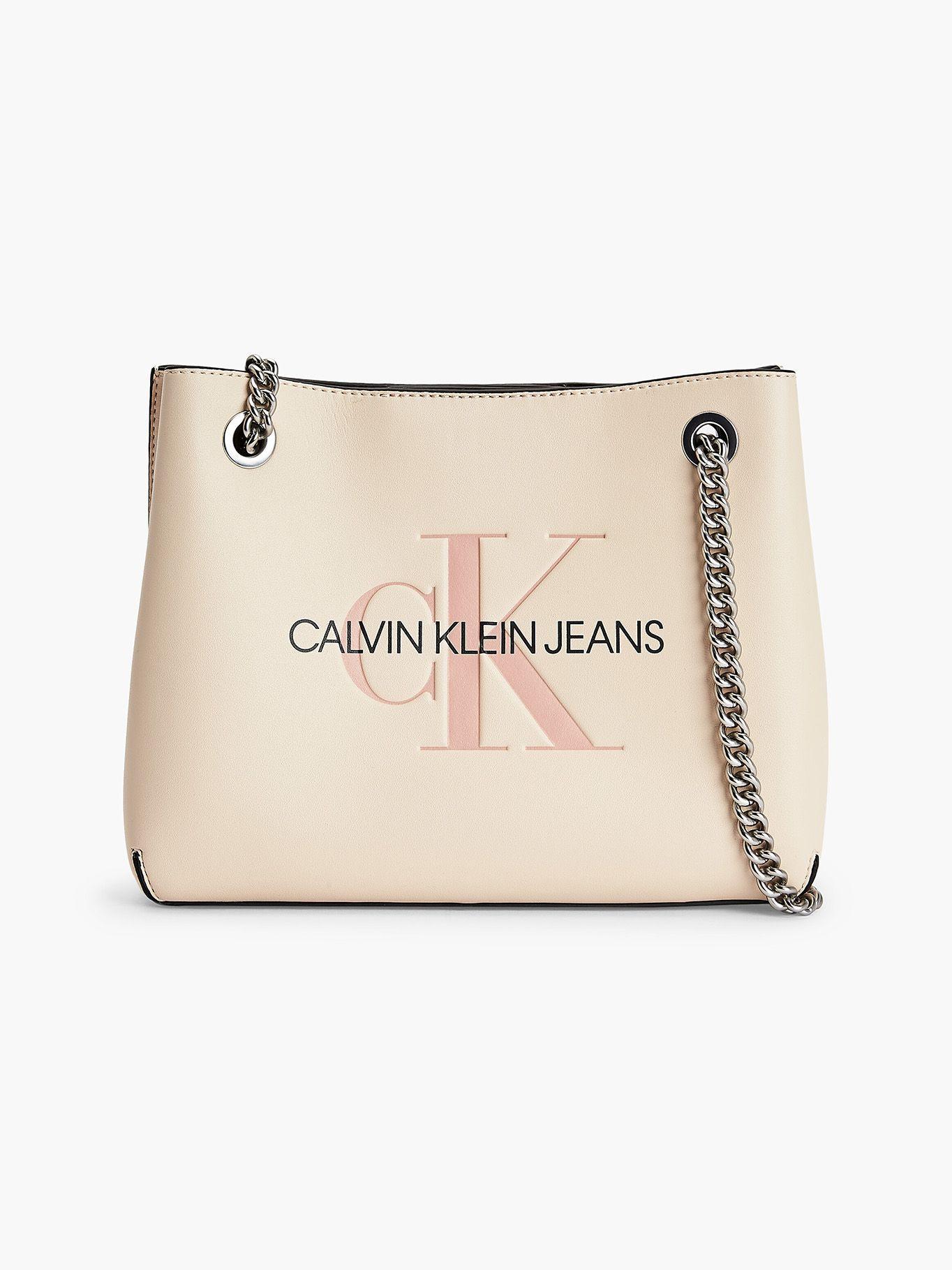 Cartera Shoulder Sculpted Crema Calvin Klein-0