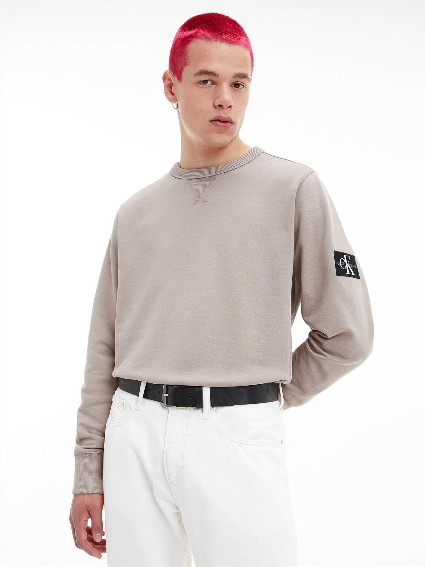 Sudadera con insignia de monograma Gris Calvin Klein J30J314035-A03-0