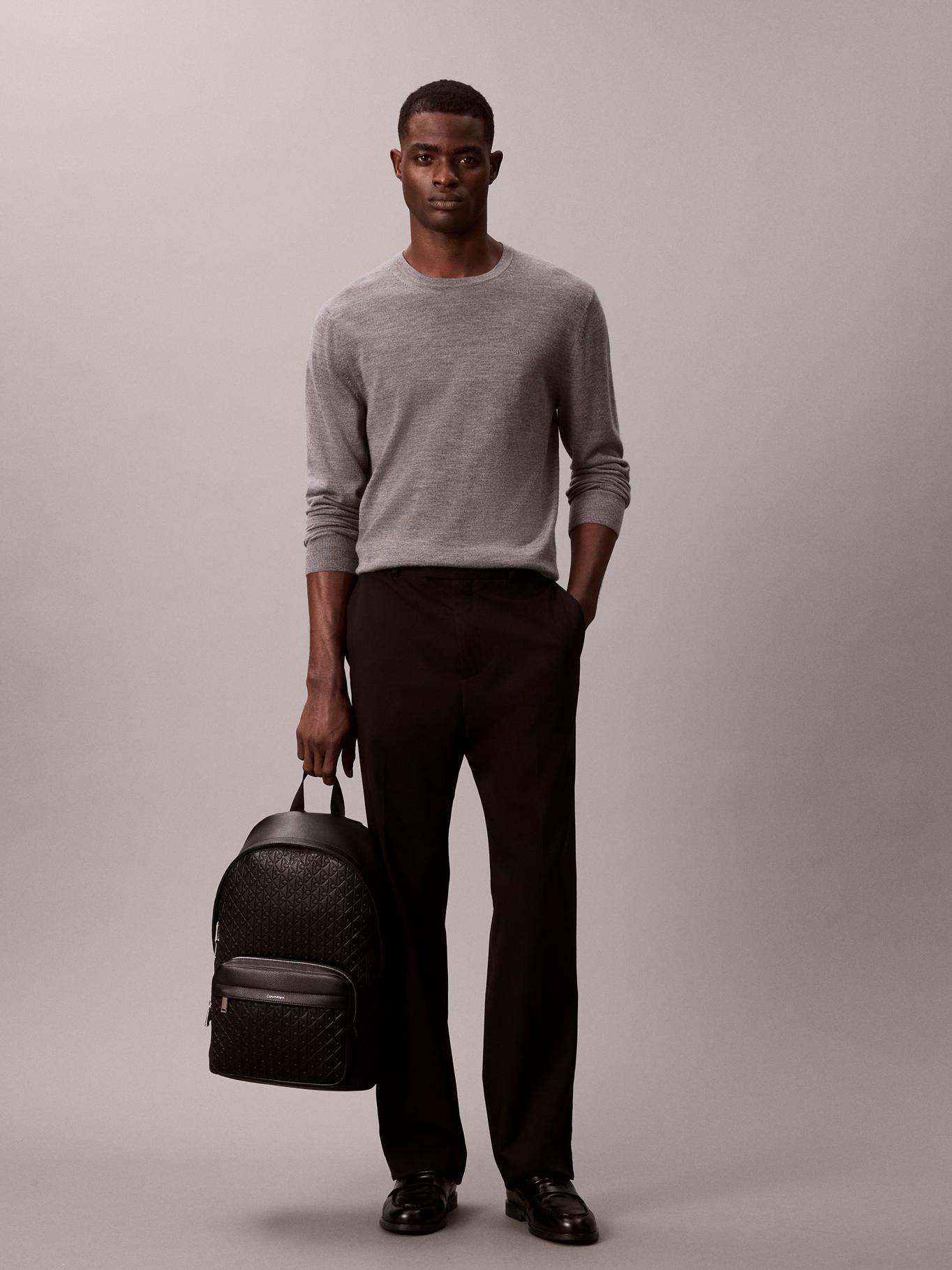 Mochila Y Monograma Grabado Integral Negro Calvin Klein-4