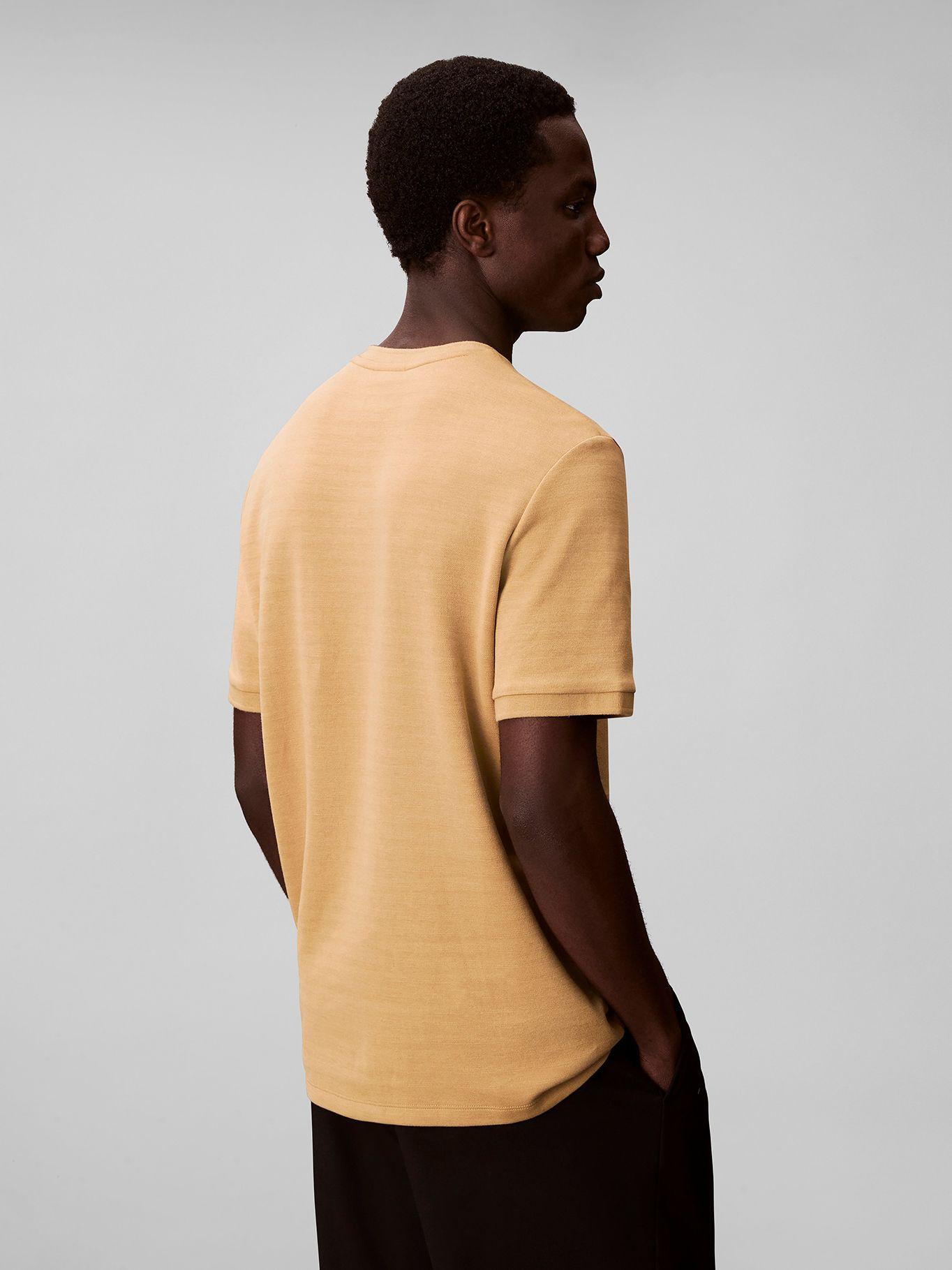 Polera de Rayas Sutiles Mostaza Calvin Klein-2