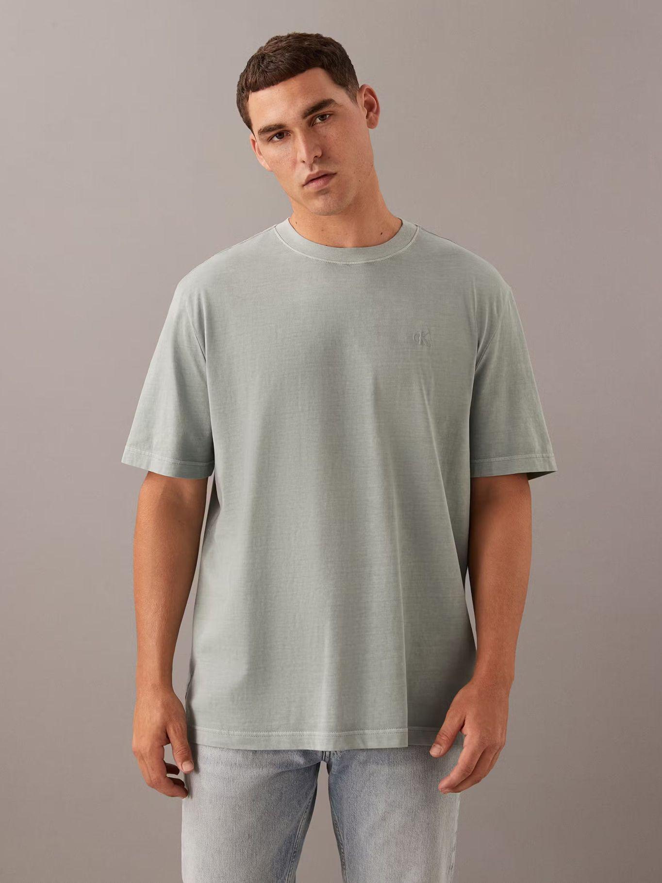 Polera logotipo en espalda relieve Verde Calvin Klein-0