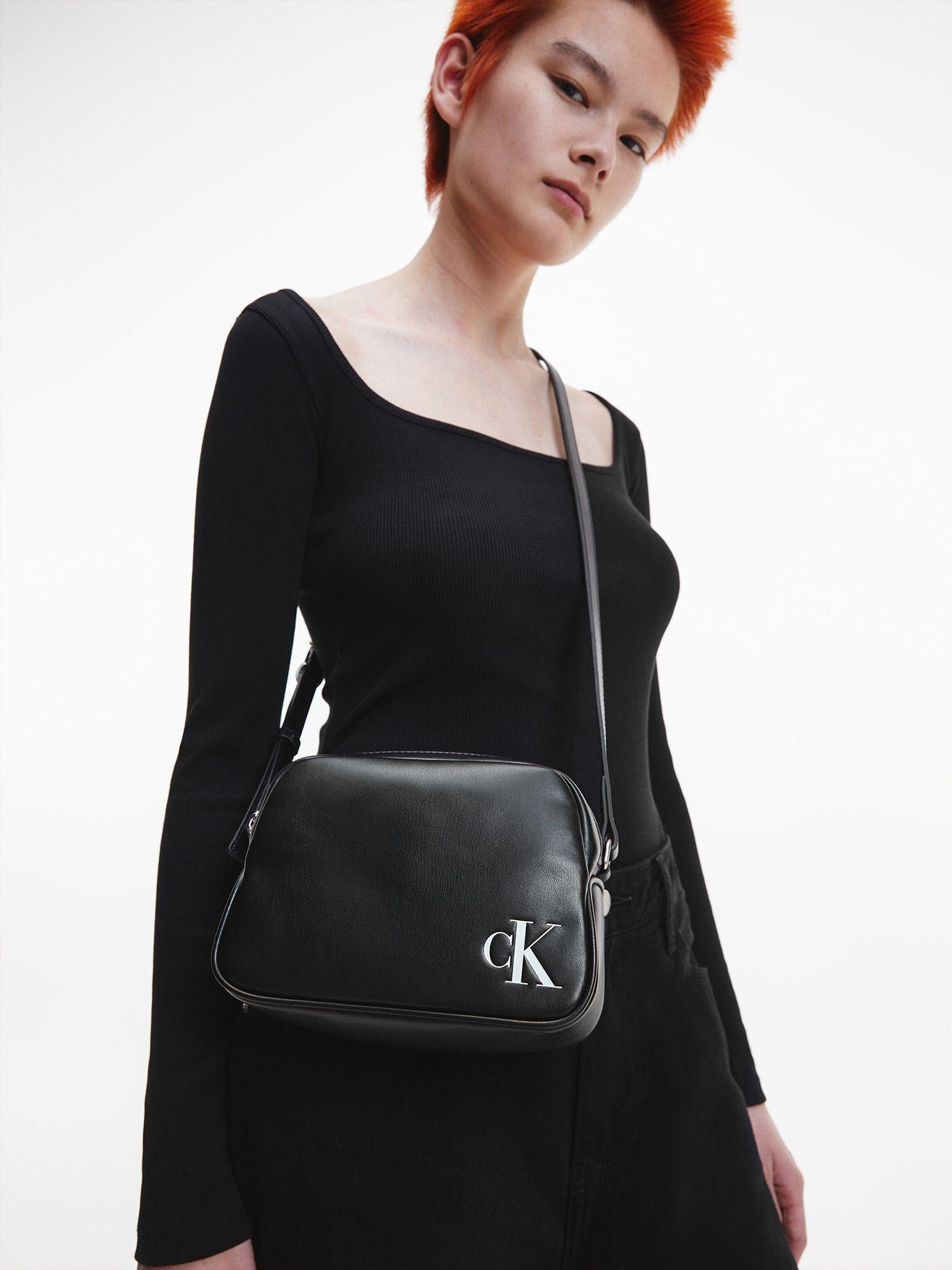 Cartera Sleek Camera Bag Negro Calvin Klein-3