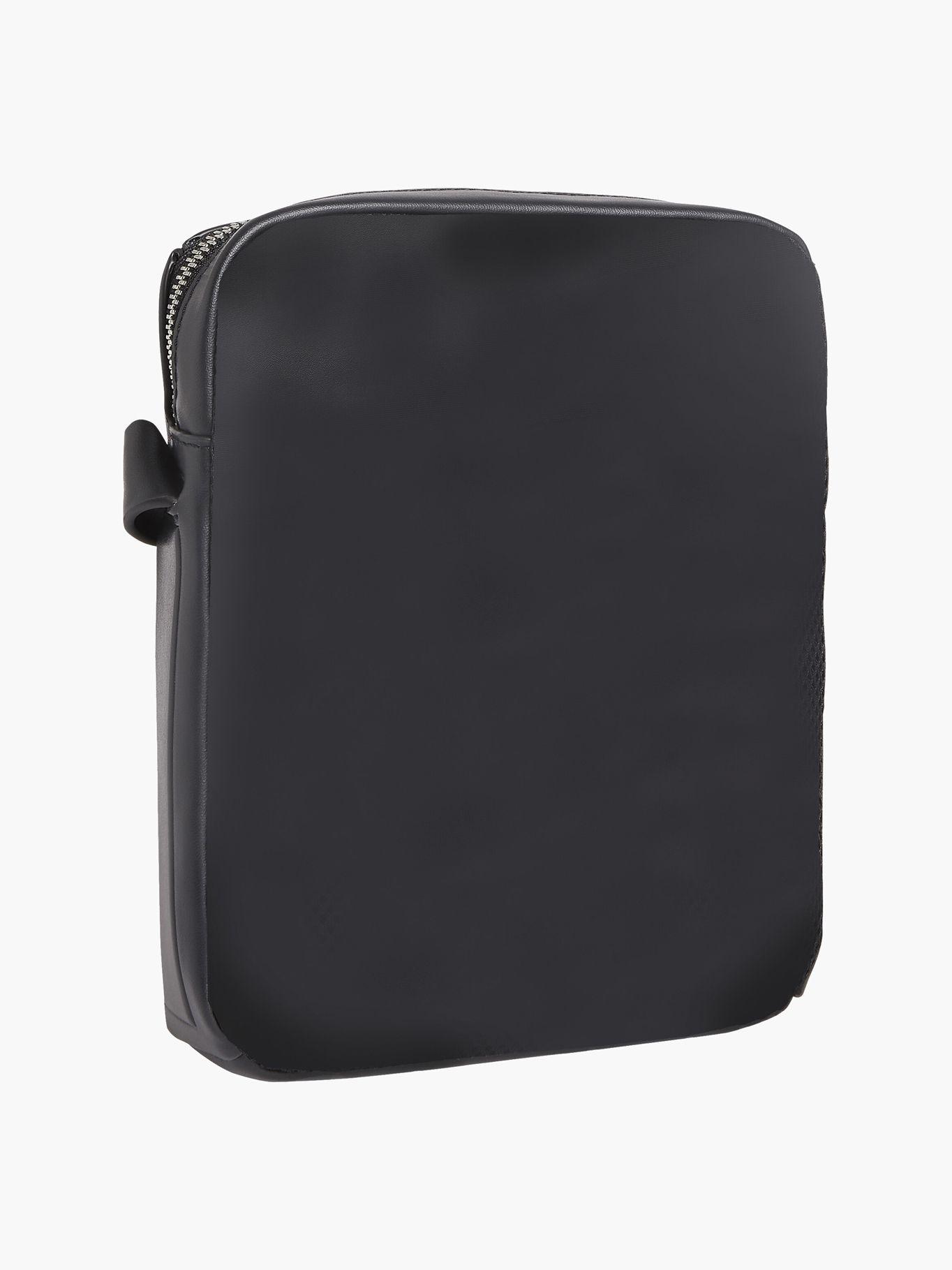 Messenger Boxed Negro 799 Calvin Klein-1