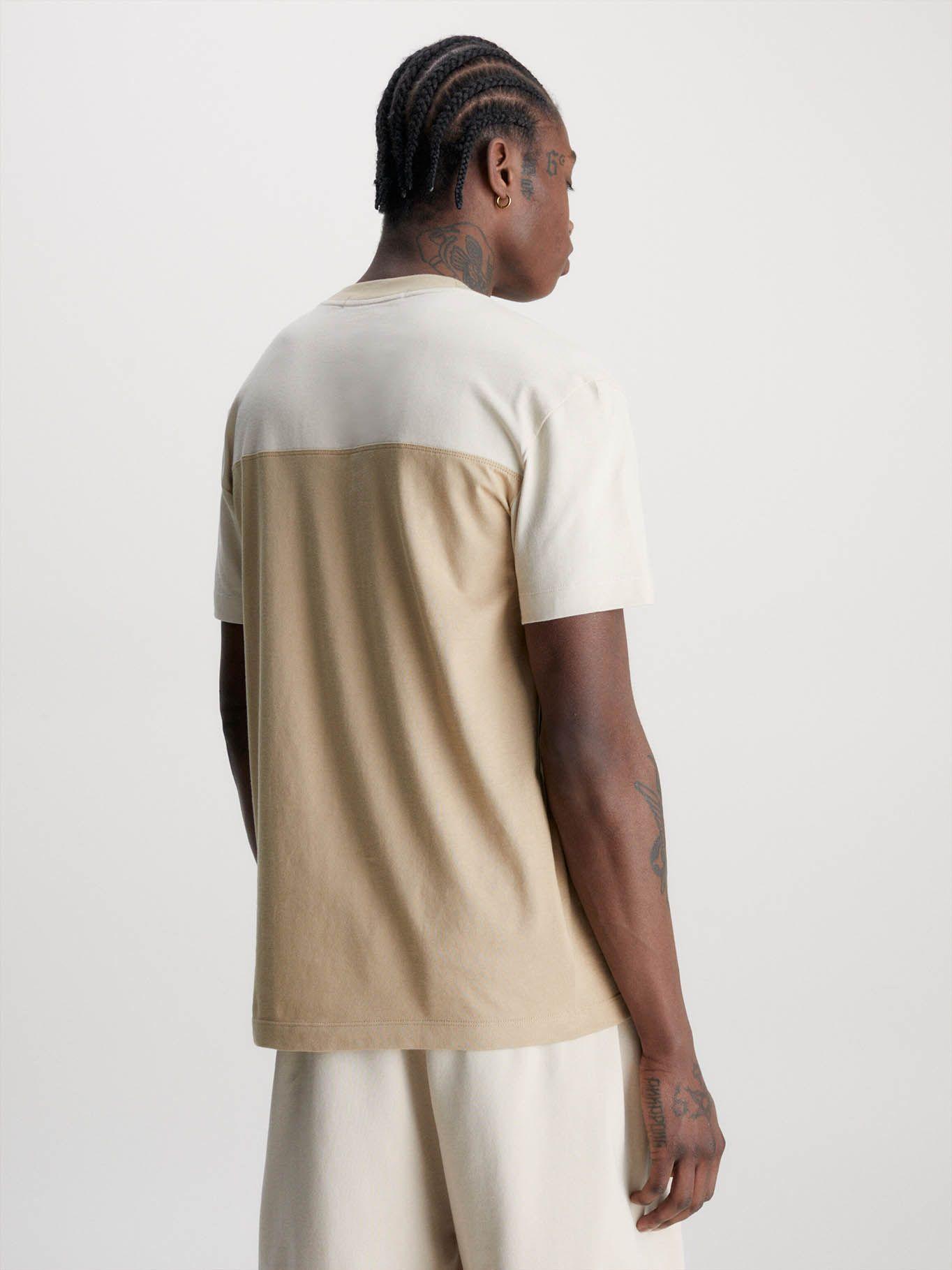 Camiseta color block Beige Calvin Klein-2