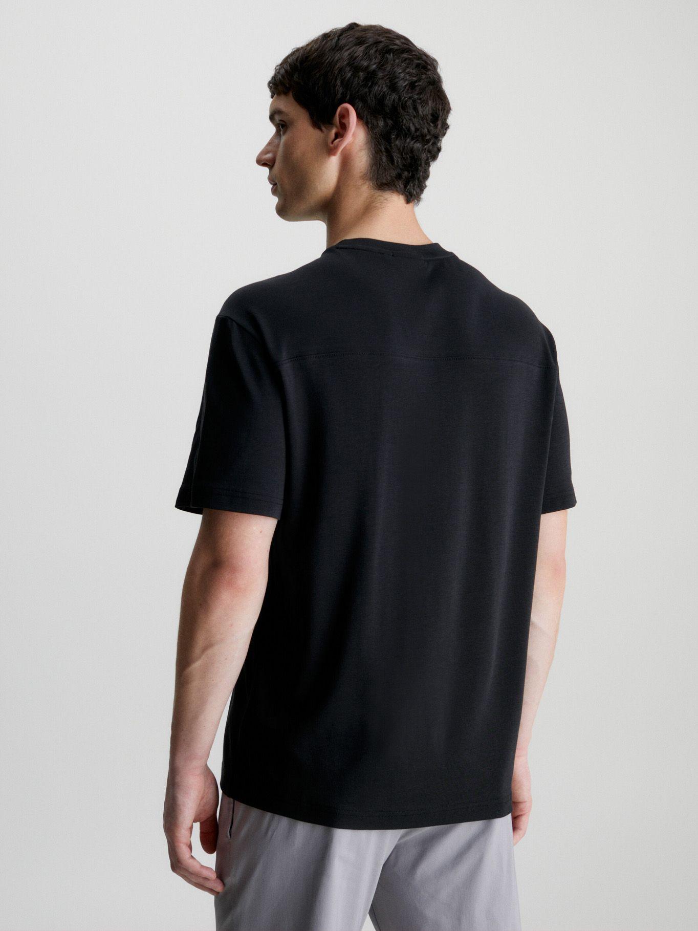 Polera Embossed Comfort Negro Calvin Klein-2