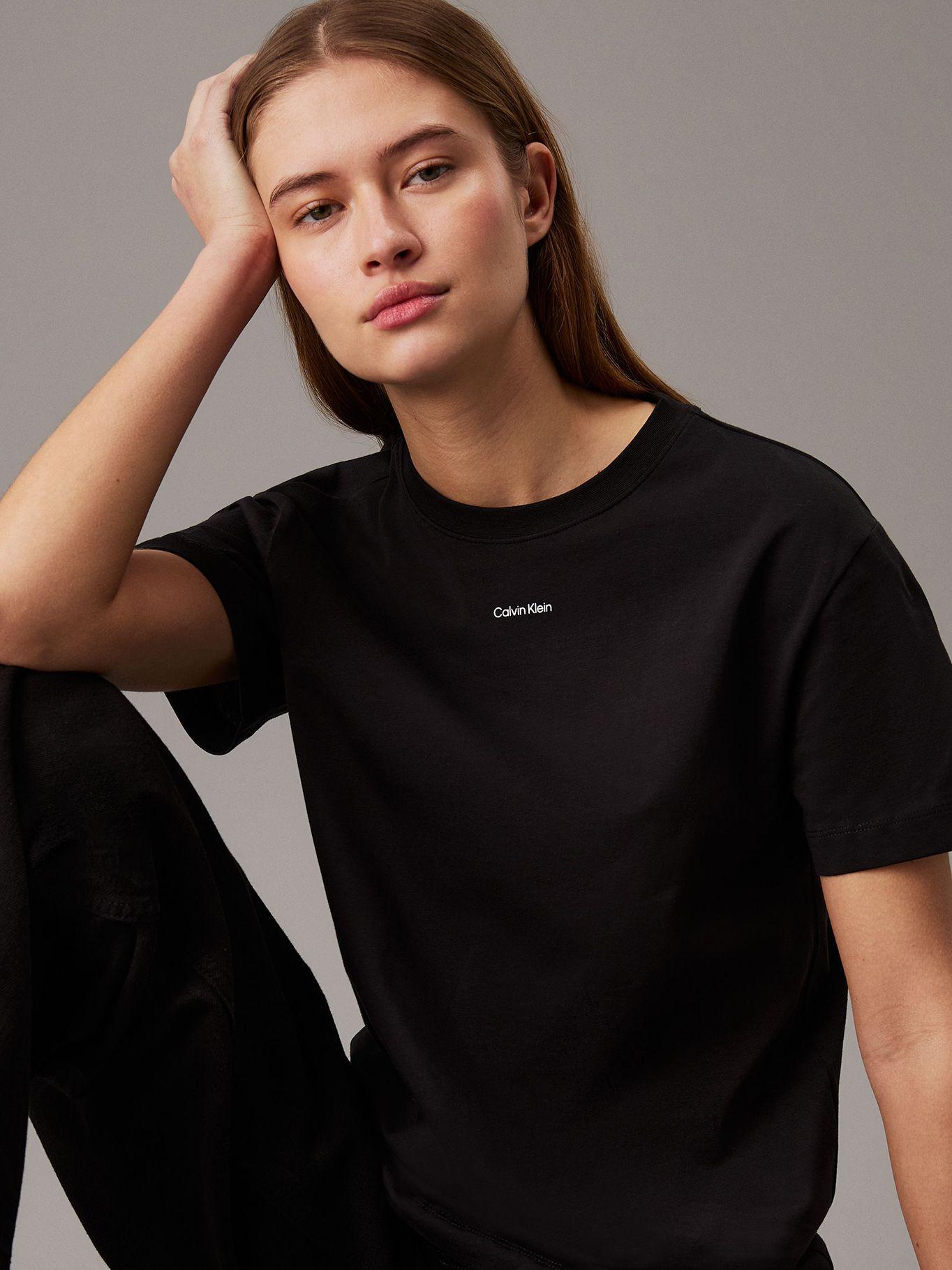 Polera Nano Logo Regular Negro Calvin Klein-3
