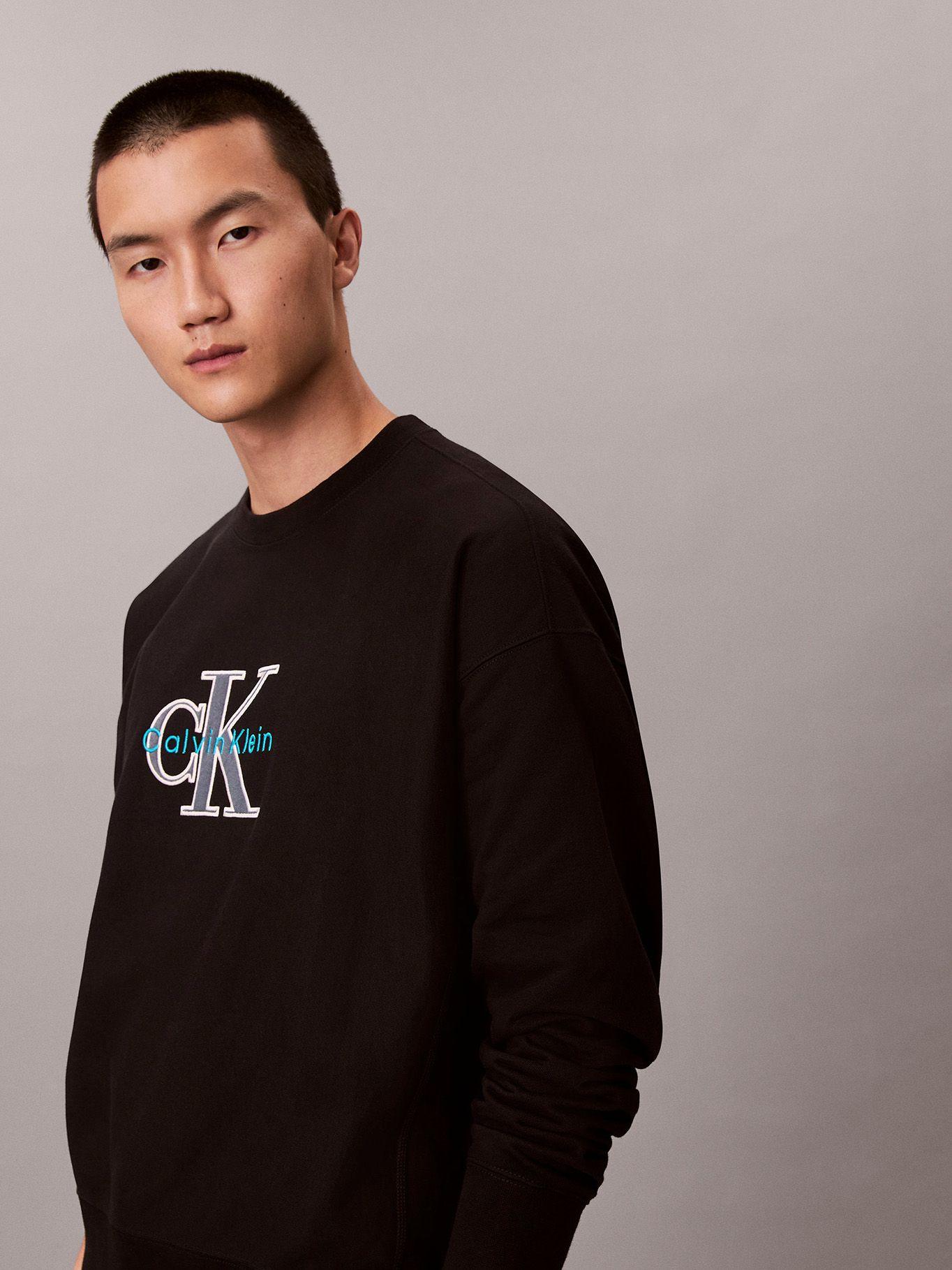 Polerón con Monologo Estampado Negro Calvin Klein-3