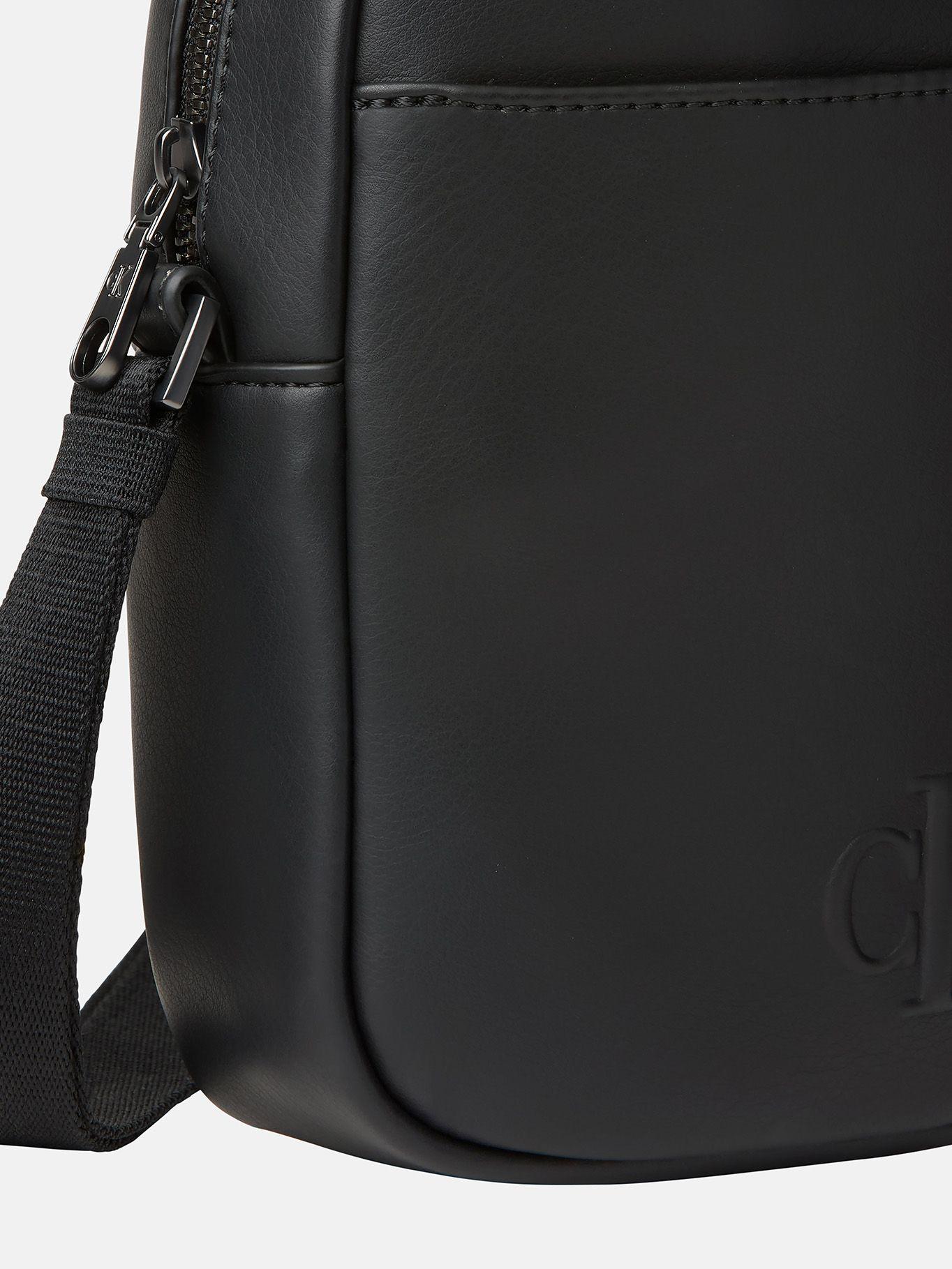 Bolso Reporter Bold Negro Calvin Klein-3