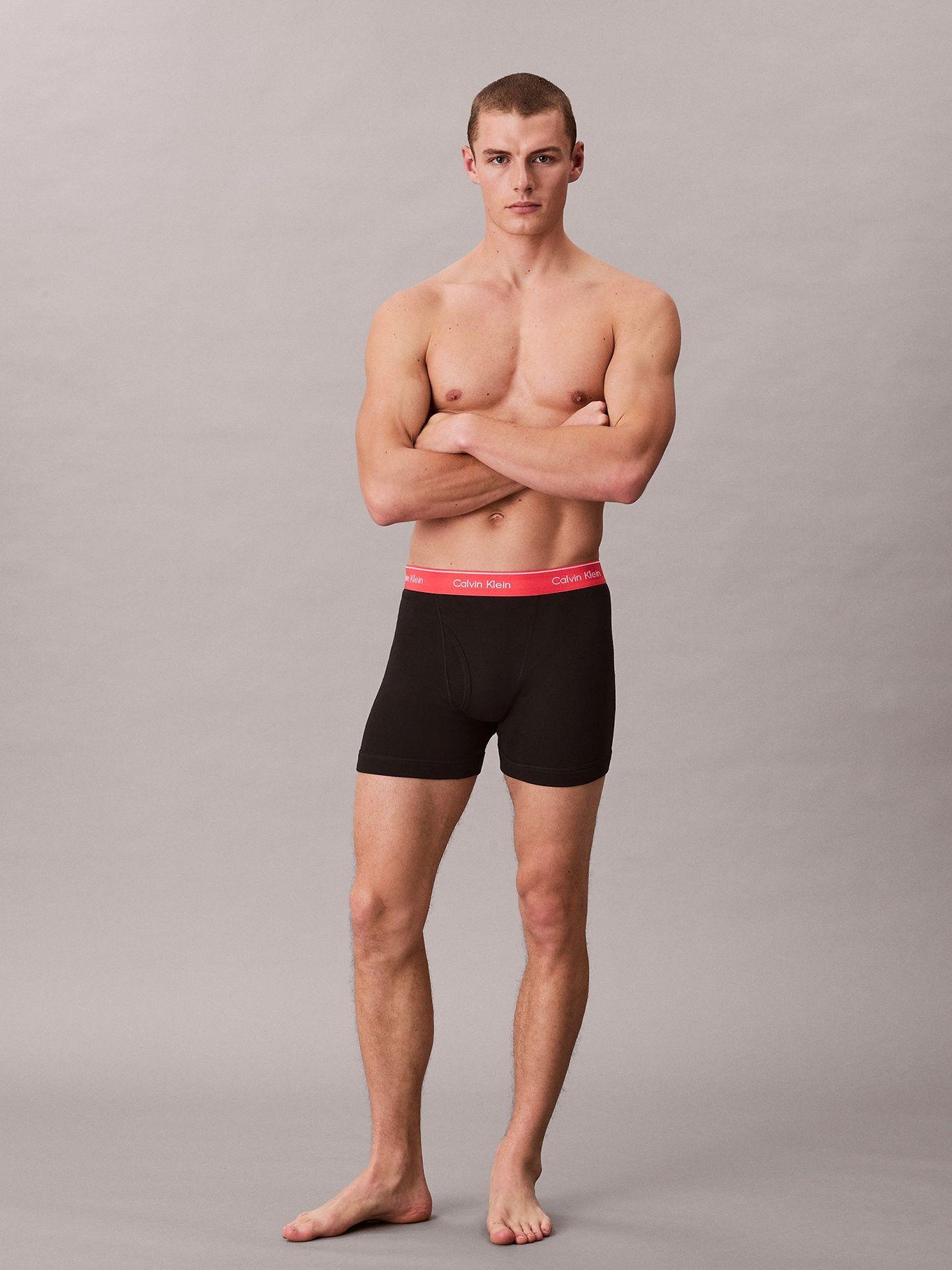 Pack 3 Bóxers Brief Cotton Classics Negro Calvin Klein-2