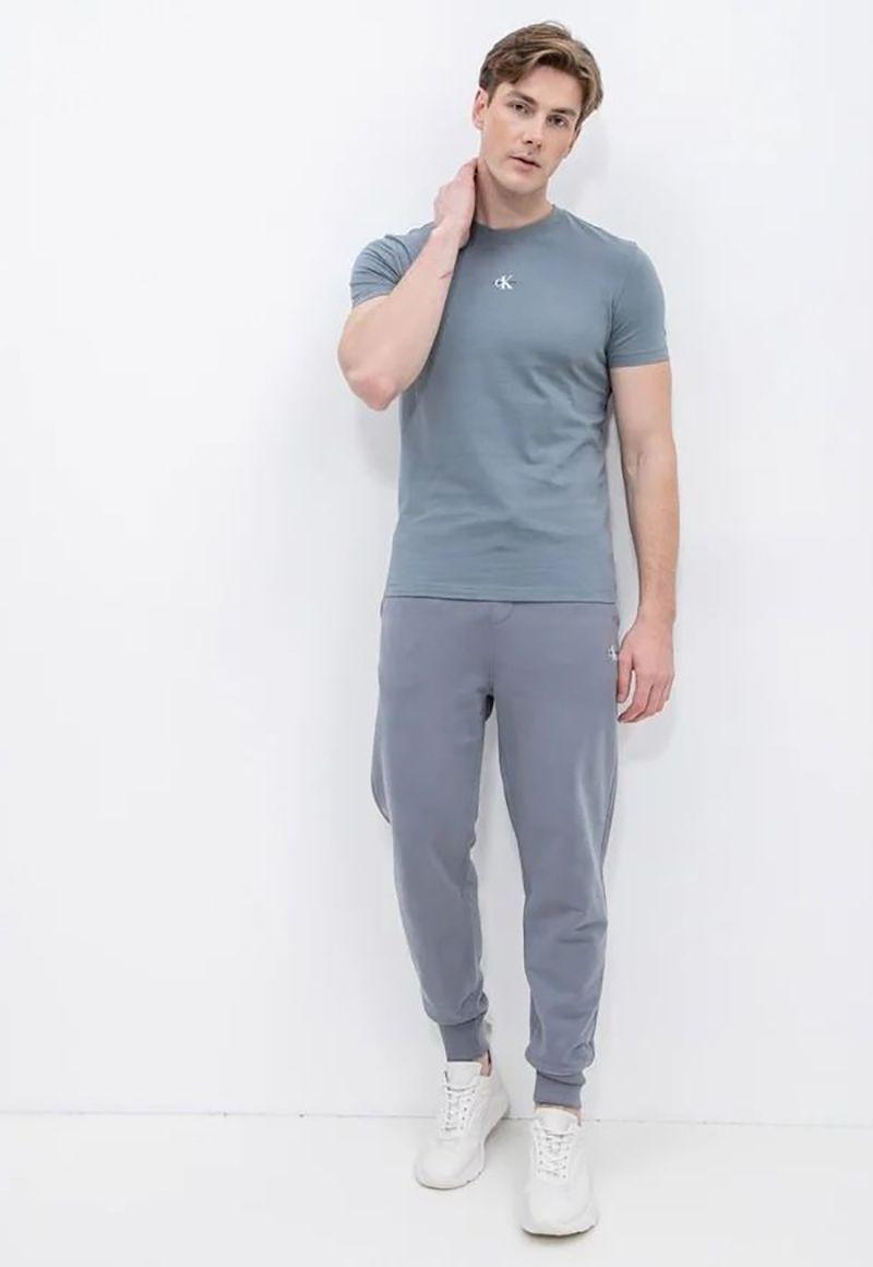 Camiseta de algodón orgánico con monograma Gris Calvin Klein J30J322466-PN6-1