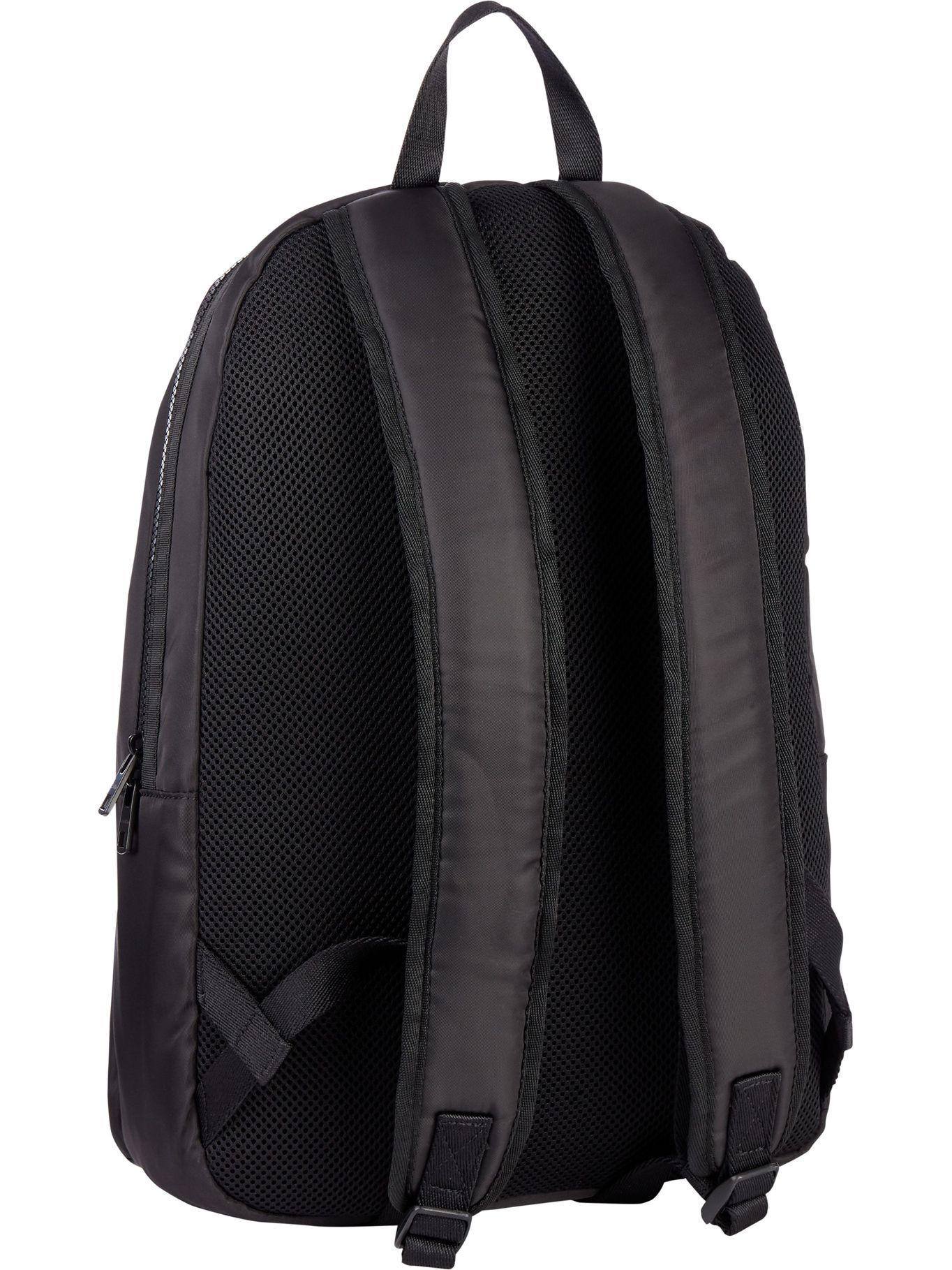 Mochila Essential Negro Calvin Klein-1