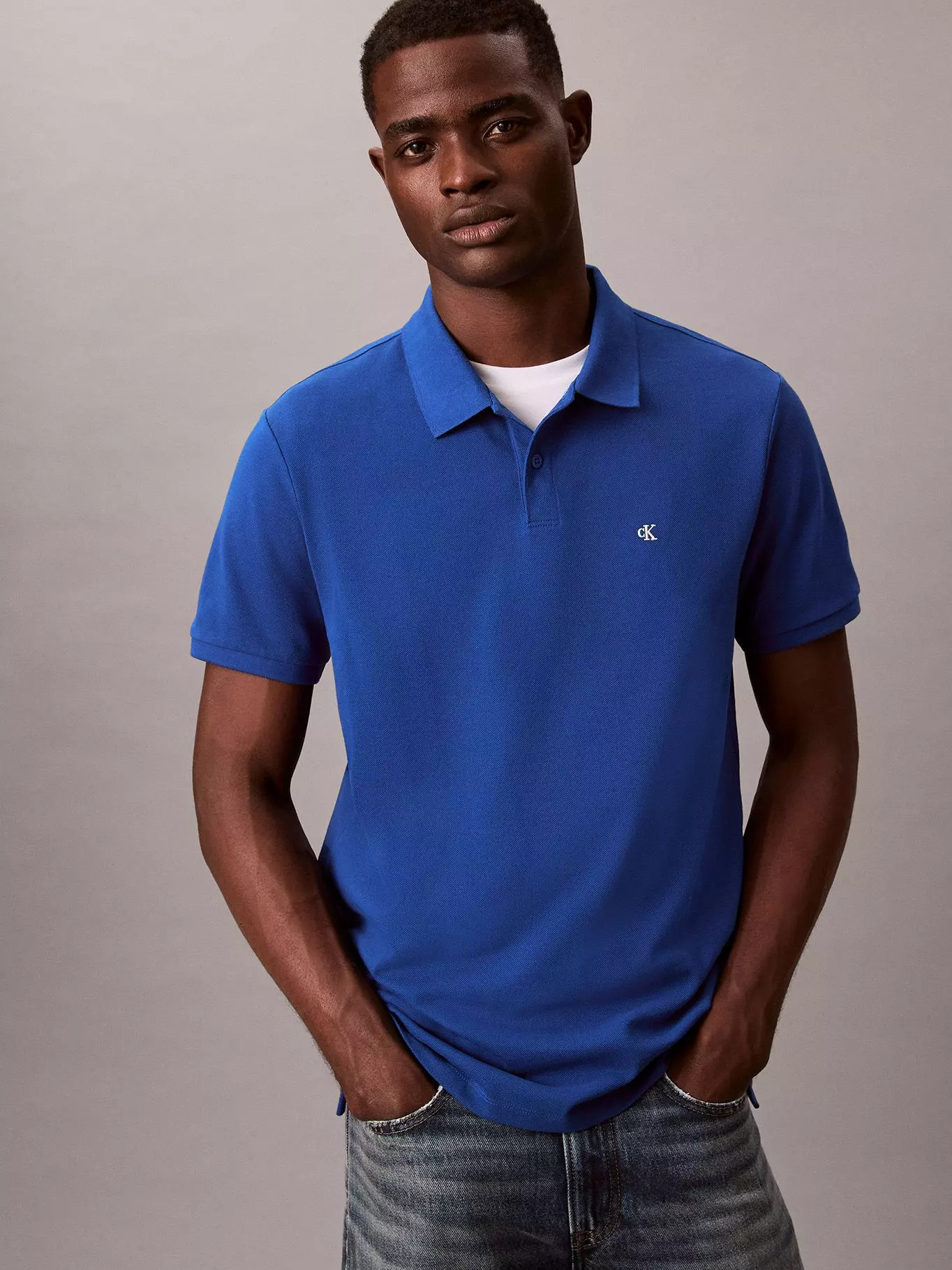 Polo y Monograma Azul Calvin Klein-3