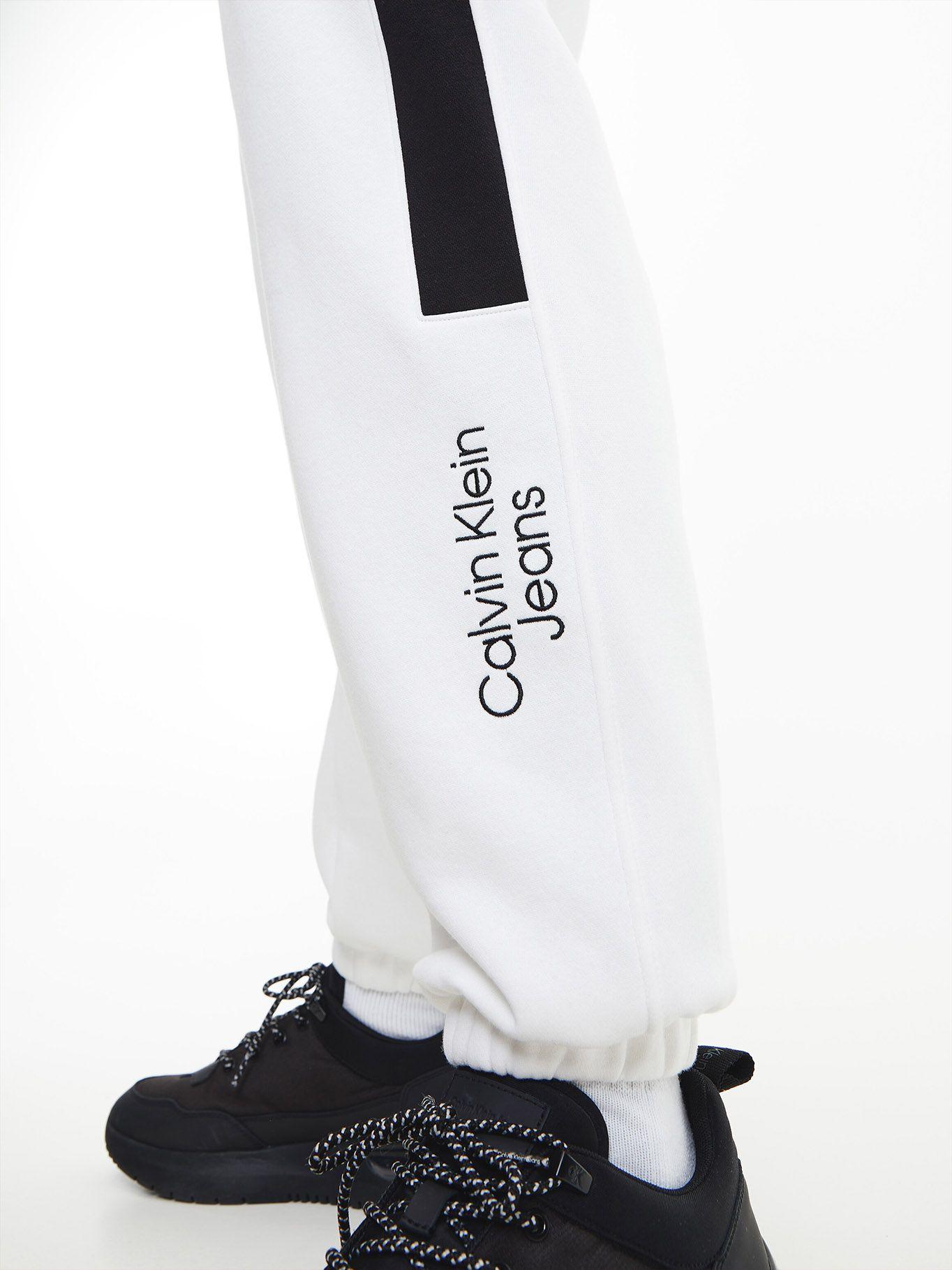 Joggers Stacked Colorblock Blanco YAF Calvin Klein-3