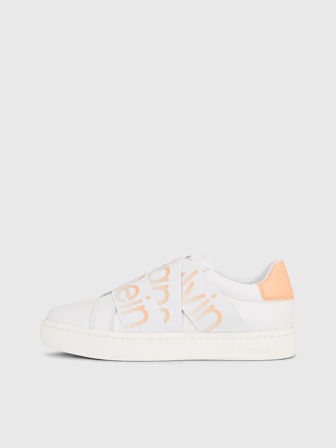Zapatilla de Cuero Classic Cupsole Blanco Calvin Klein-5