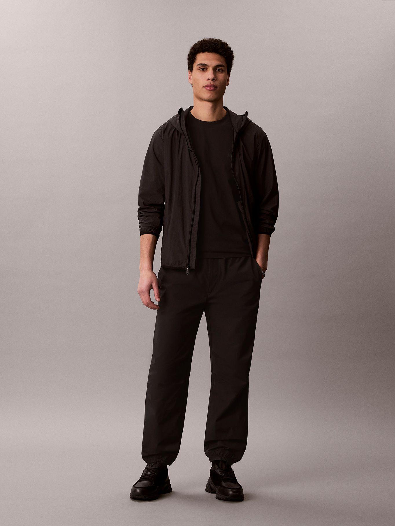 Pantalón Tipo Jogger Negro Calvin Klein-0
