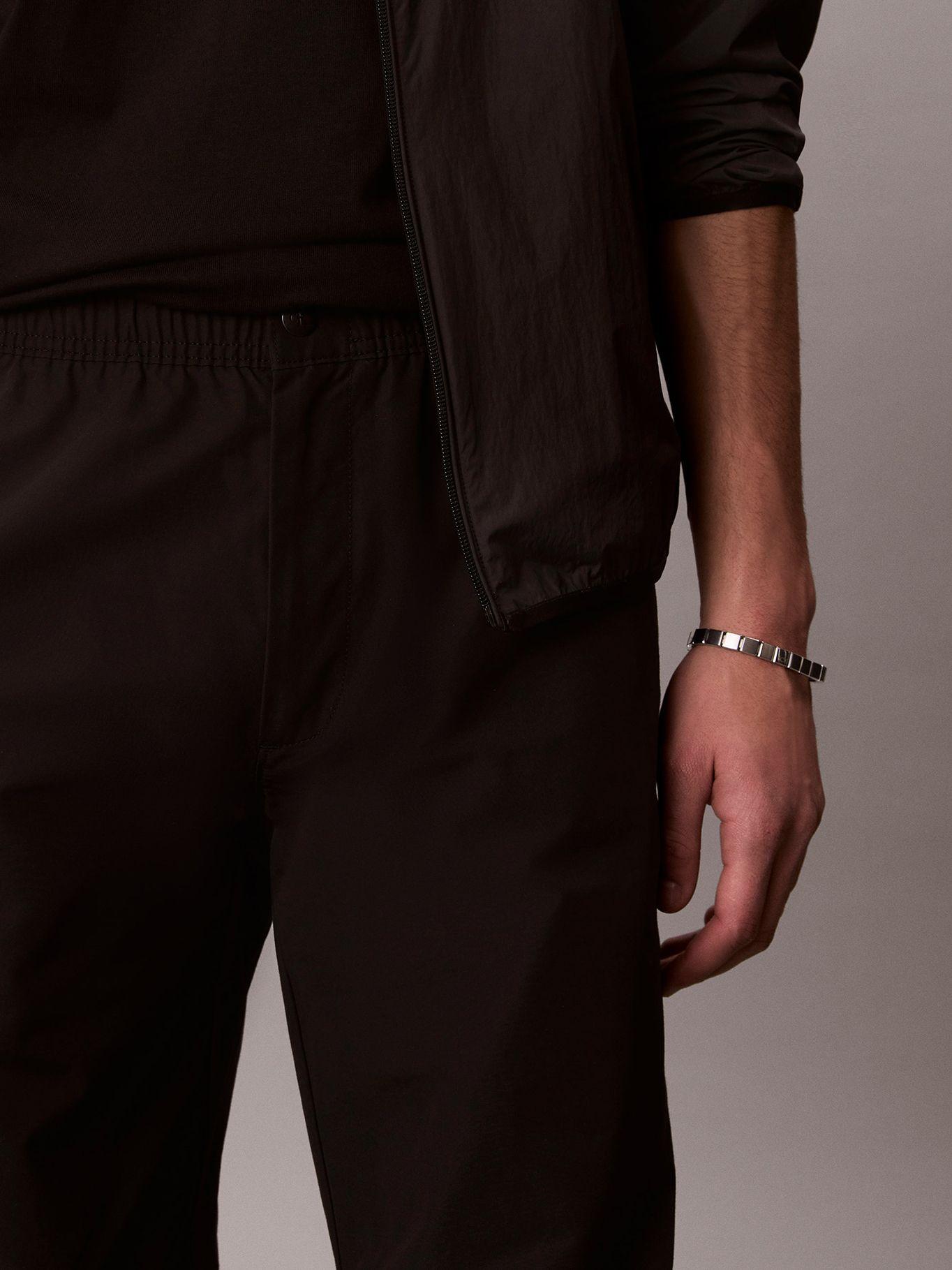 Pantalón Tipo Jogger Negro Calvin Klein-4
