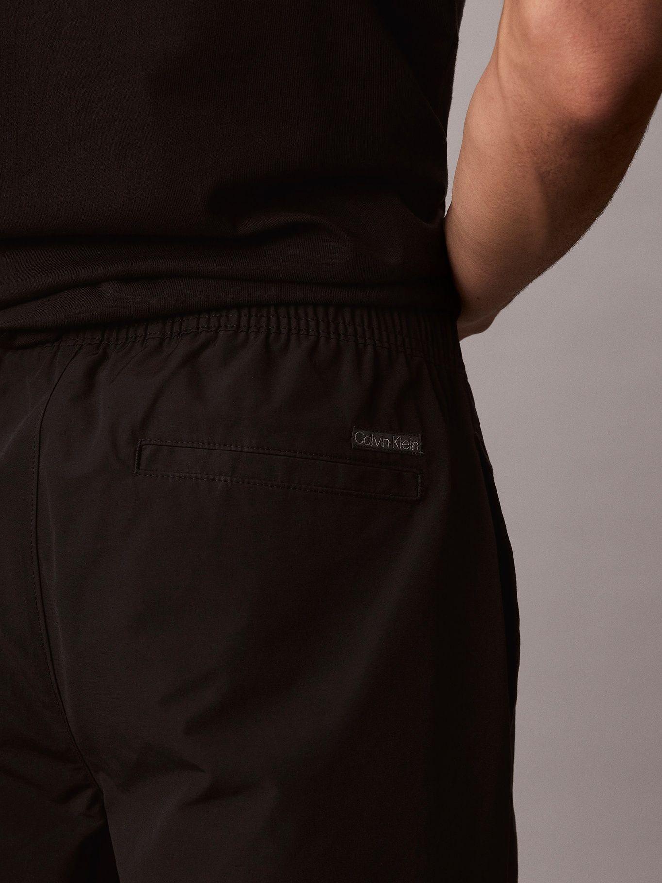 Pantalón Tipo Jogger Negro Calvin Klein-5