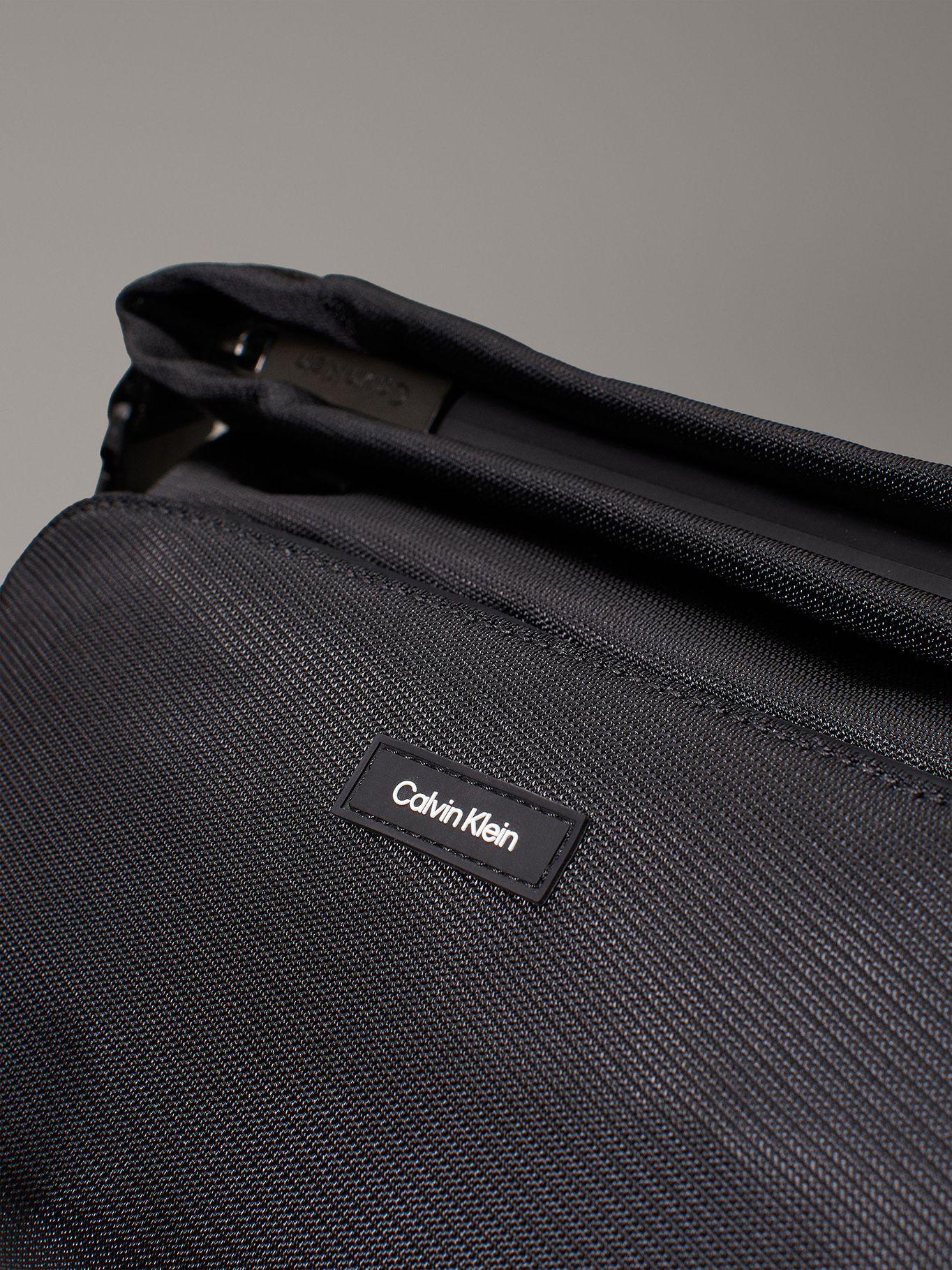 Banano Plegable CK Essential Negro Calvin Klein-3
