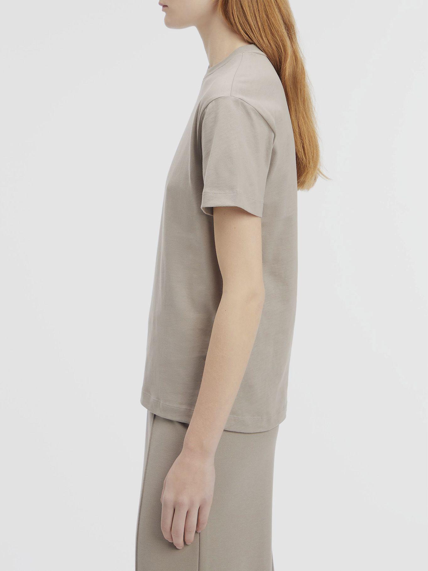 Polera Nano Logo Regular Beige Calvin Klein-2