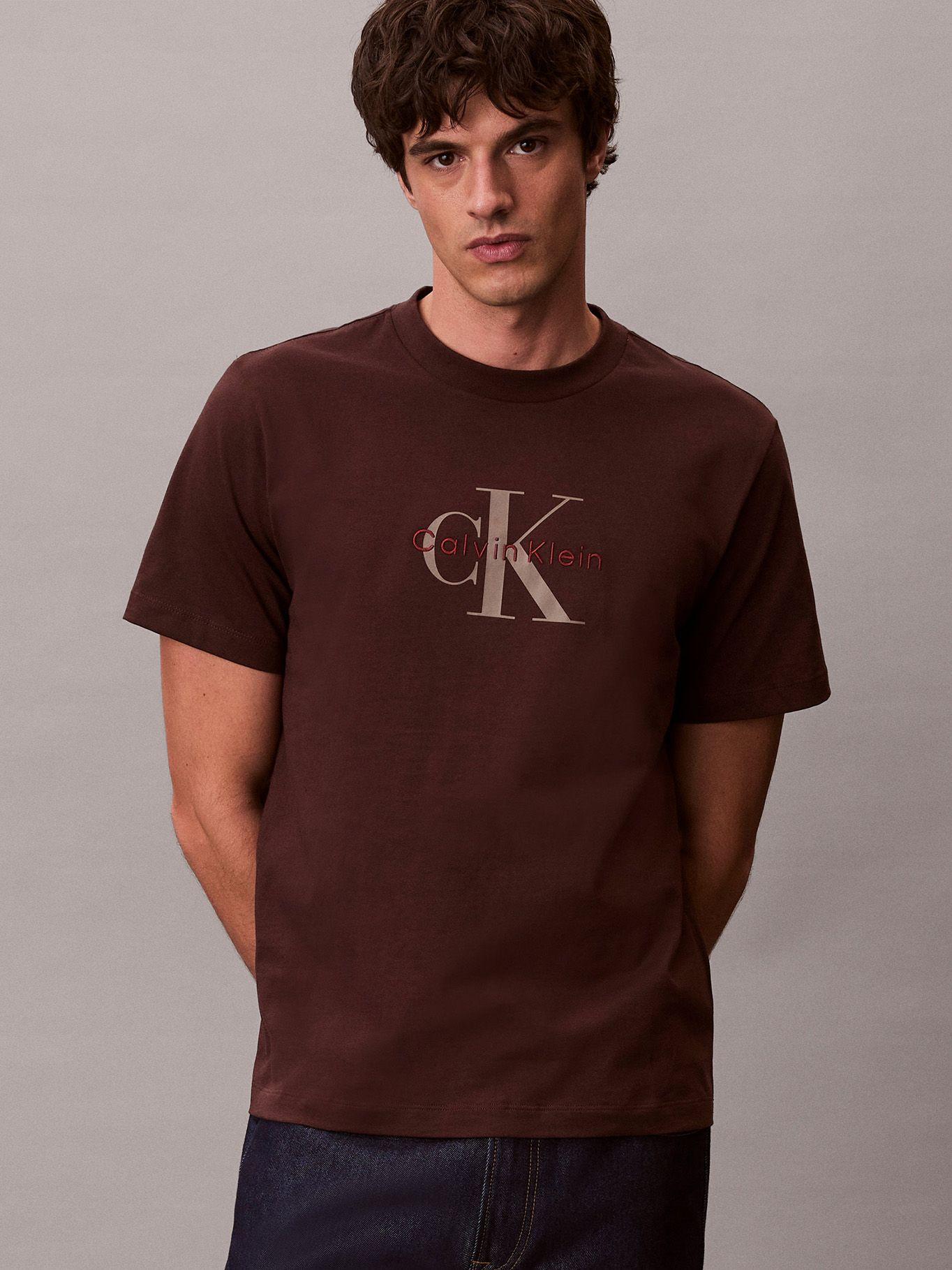 Polera Hero Monologo Cafe Calvin Klein-3
