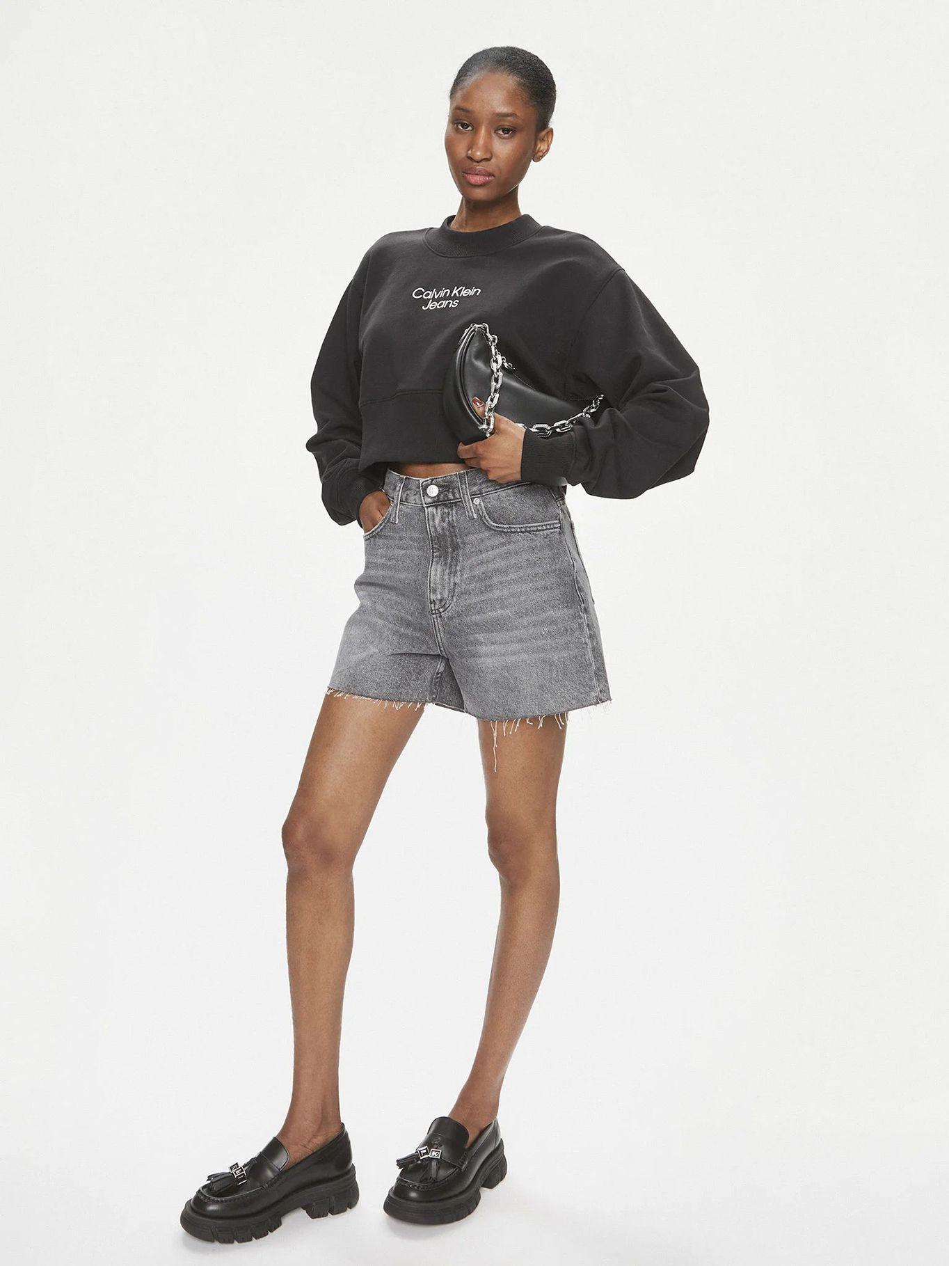 Polerón Stacked Institutional Crew Negro Calvin Klein-1