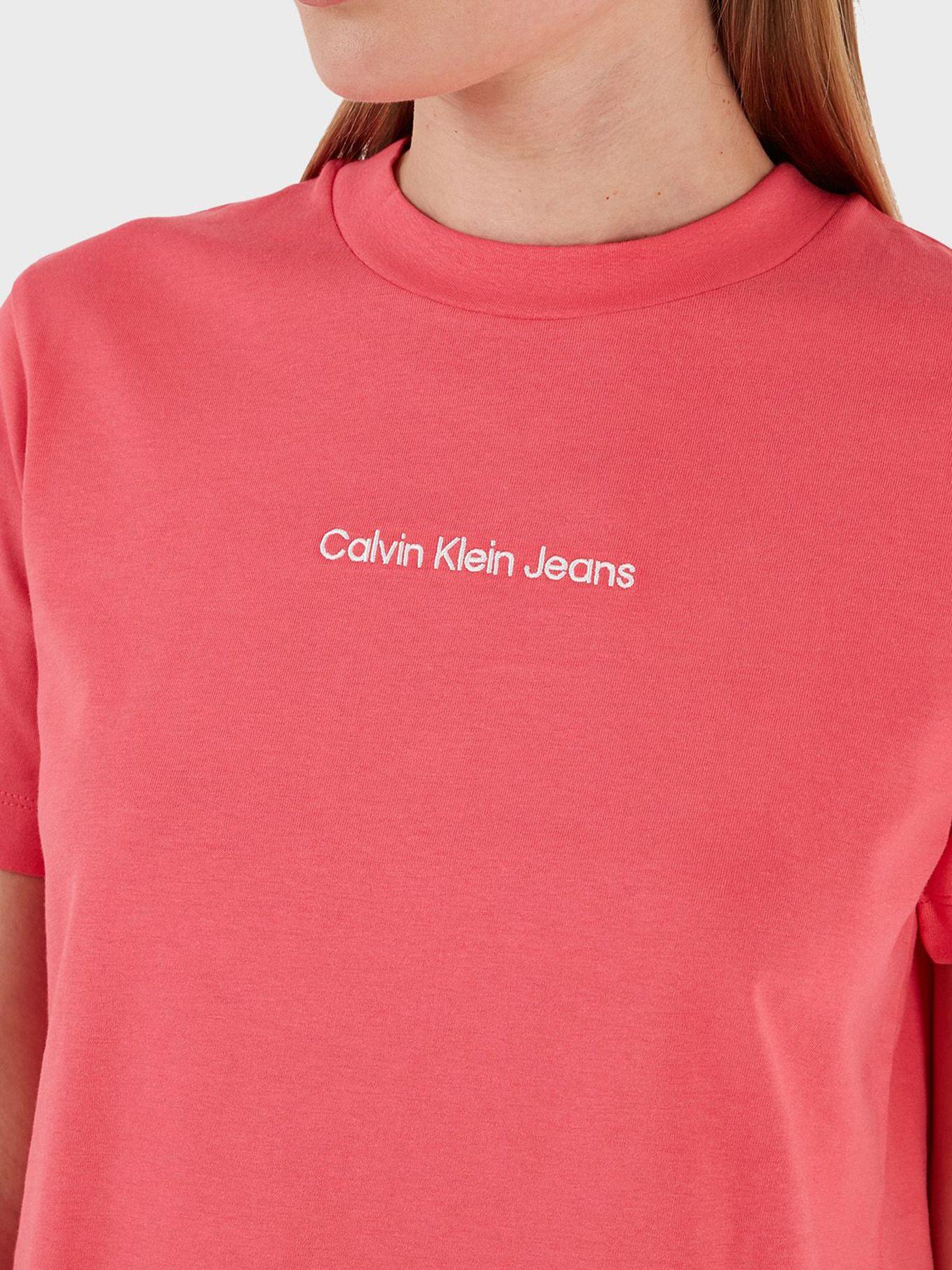 Camiseta con cuello redondo y logo Rosado Calvin Klein-4