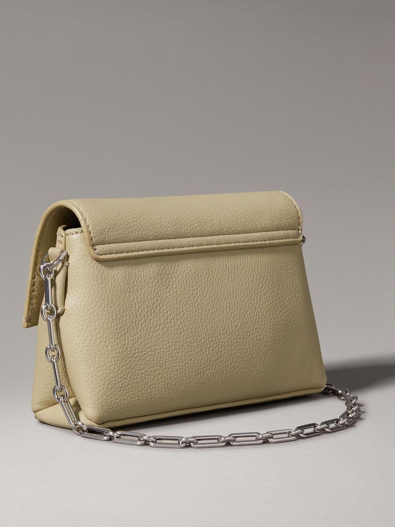 Bandolera Ck Plaque Verde Calvin Klein-2