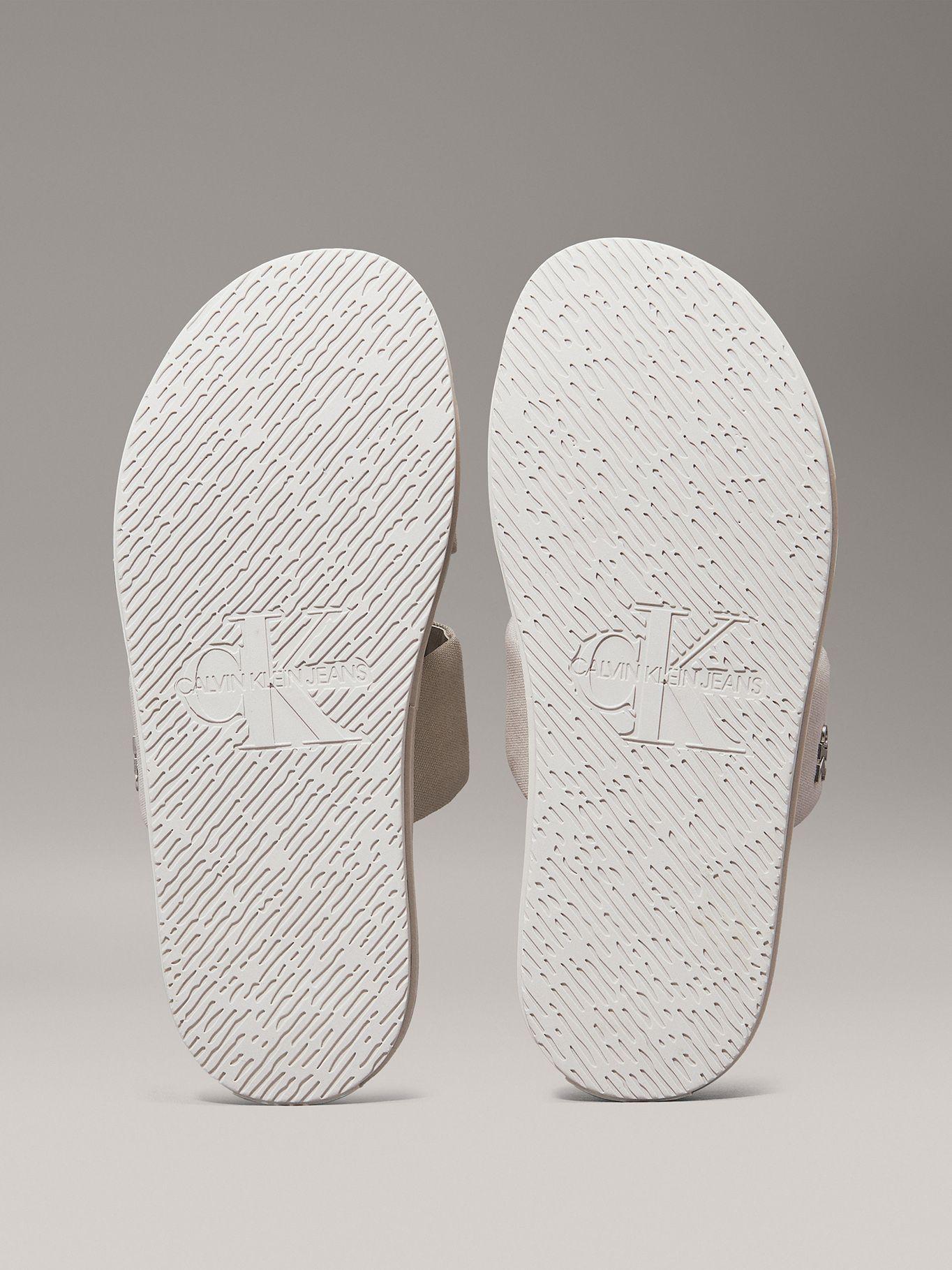 Sandalias de Lona Flat Molded Beige Calvin Klein-3